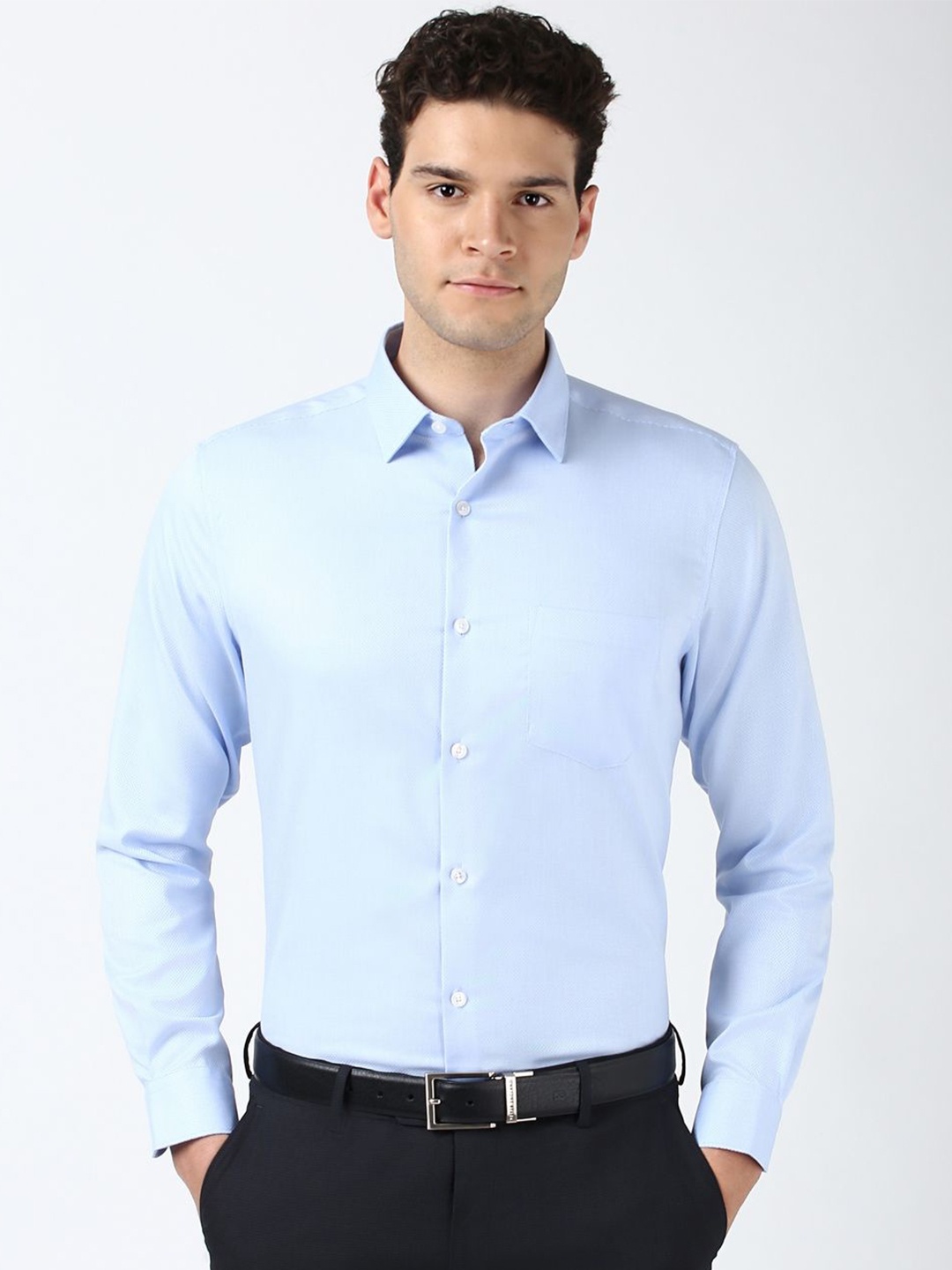 

Peter England Elite Men Spread Collar Solid Cotton Formal Shirt, Blue