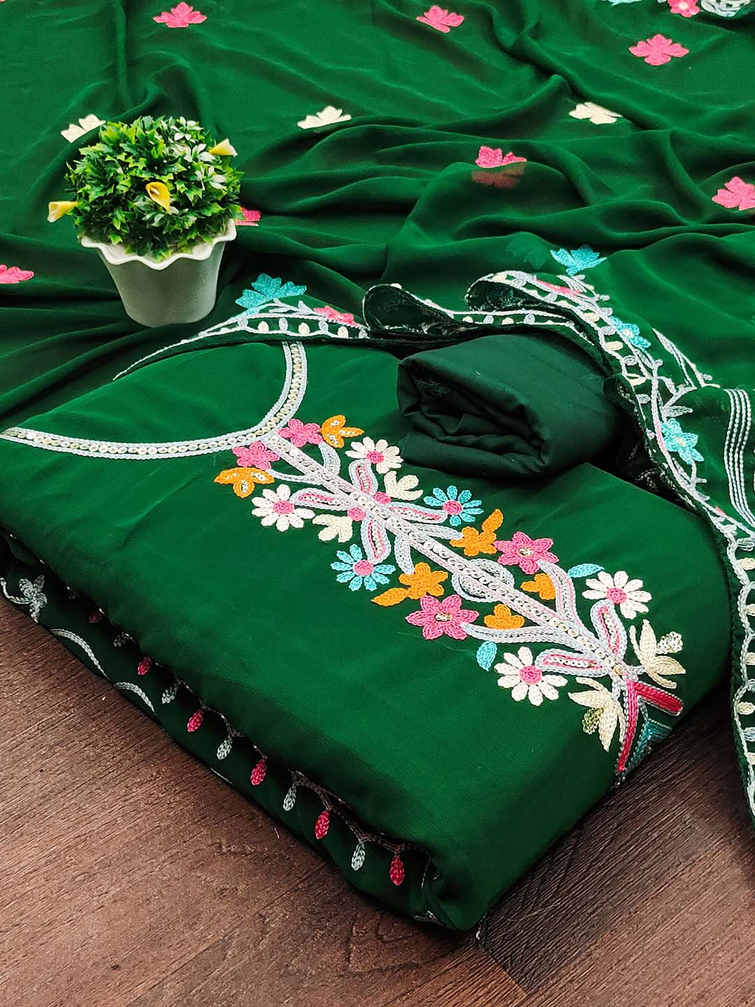 

Maroosh Floral Embroidered Sequined Unstitched Dress Material, Green