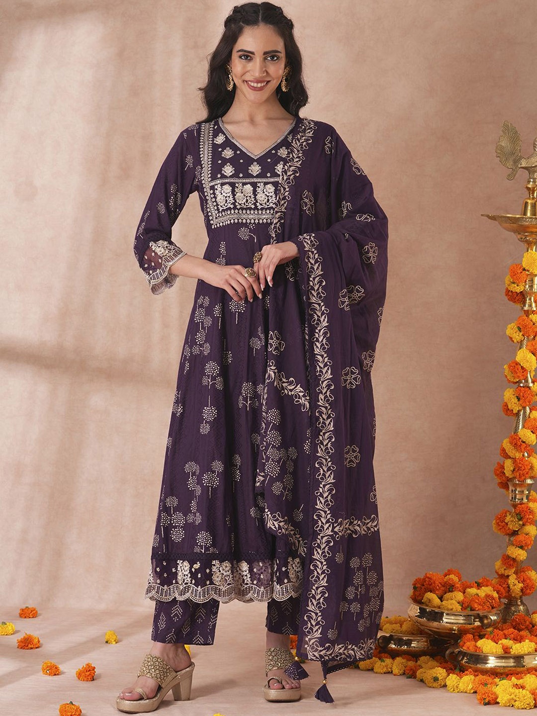 

FASHOR Ethnic Motifs Printed Panelled Pure Cotton A-Line Kurta with Trousers & Dupatta, Purple