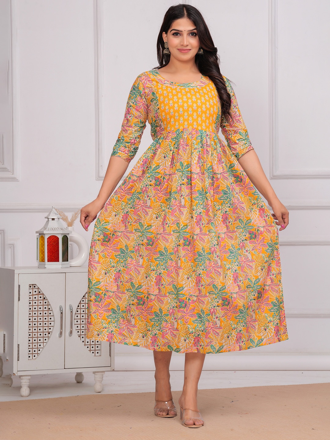 

NITVAN Floral Printed Round Neck Three Quarter Maternity Anarkali Kurta, Yellow