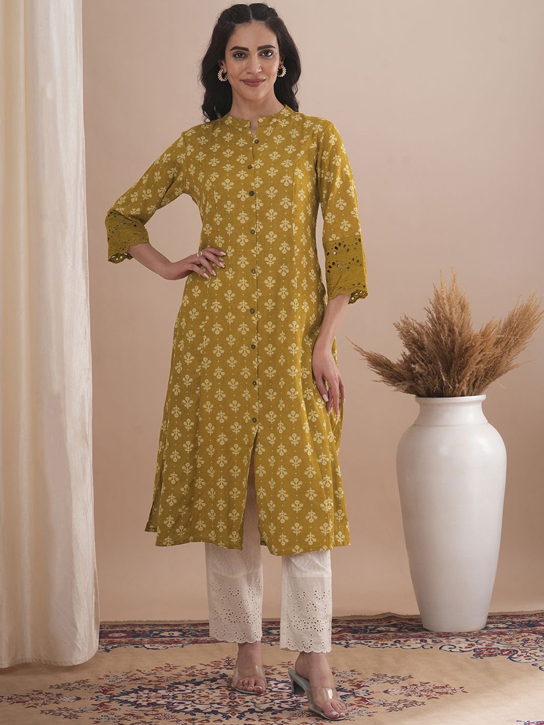 

FASHOR Floral Printed A-Line Pure Cotton Kurta, Mustard