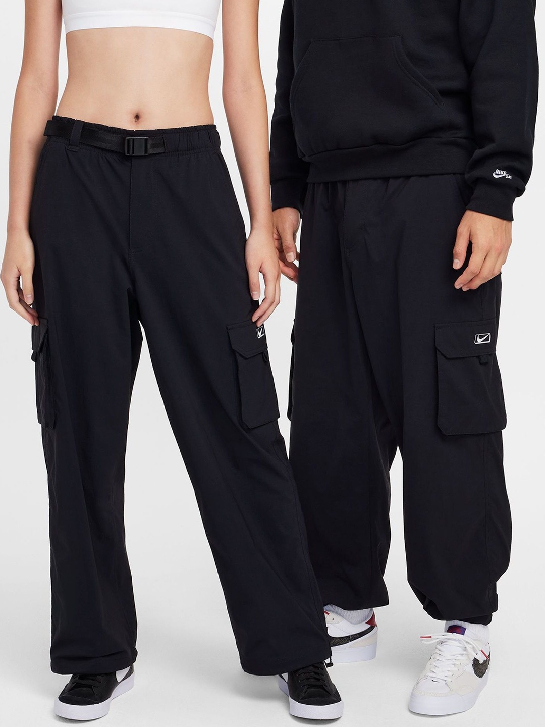 

Nike Unisex Kearny Cargo Trousers, Black