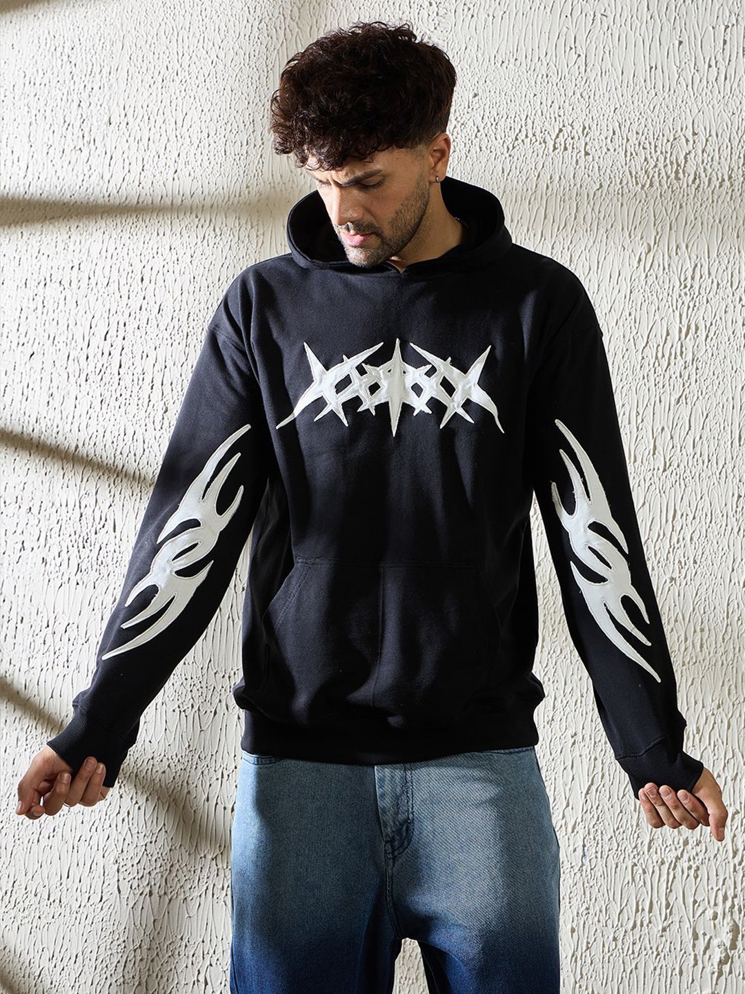 

FUGAZEE Men Embroidered Hooded Sweatshirt, Black