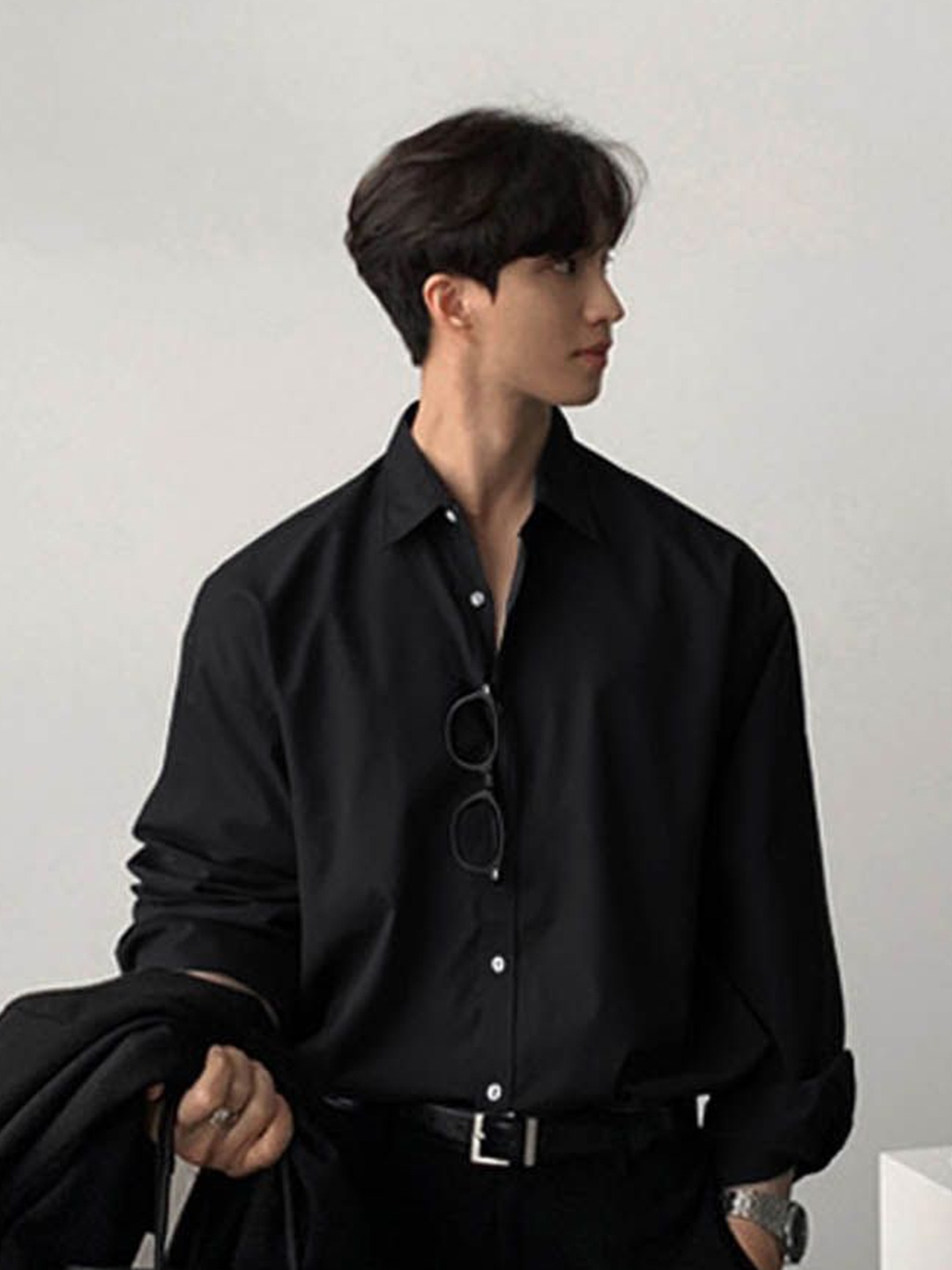 

StyleCast Men Spread Collar Solid Cotton Casual Shirt, Black