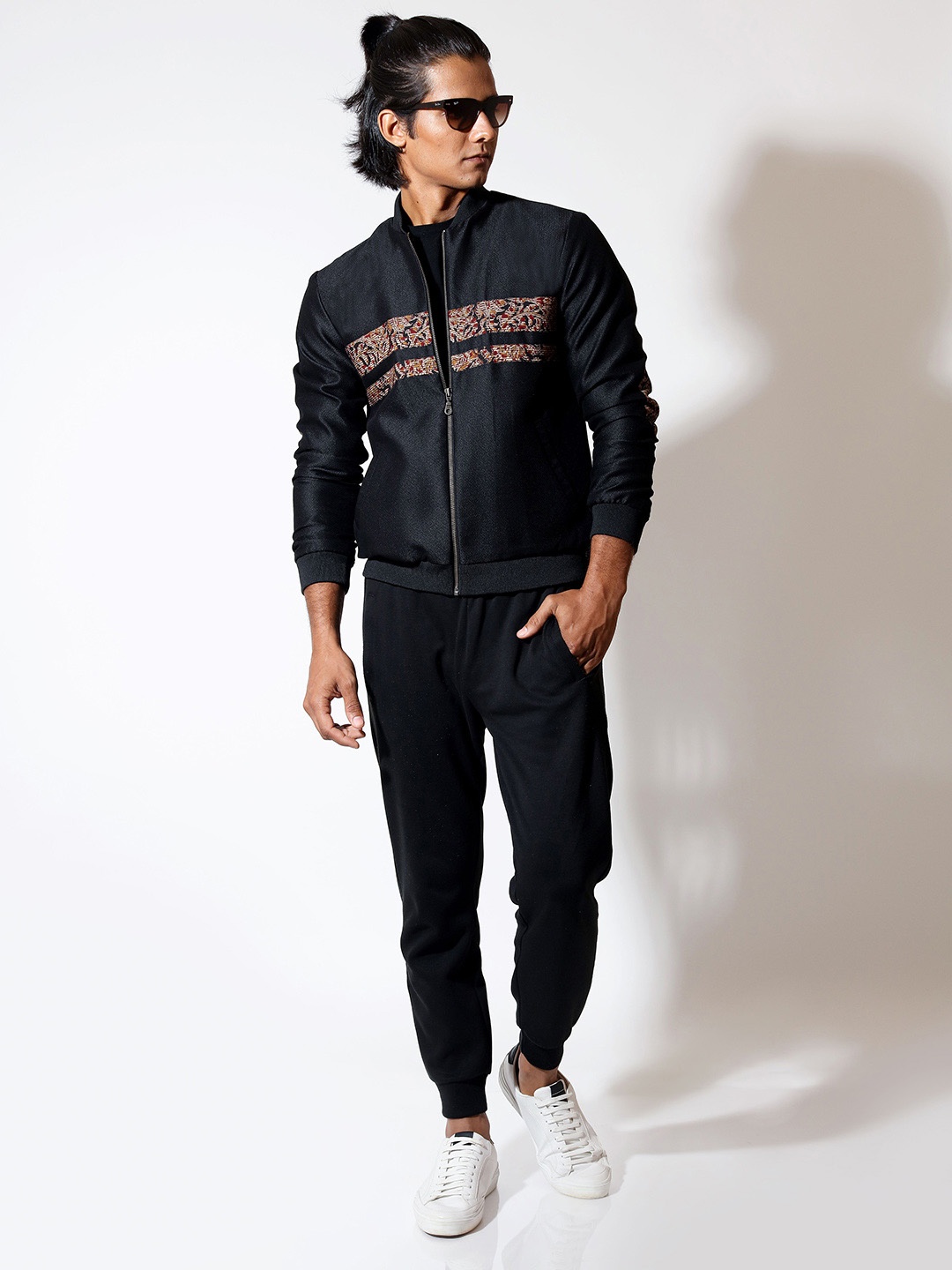 

VIVEK KARUNAKARAN Men Bomber Jacket, Black