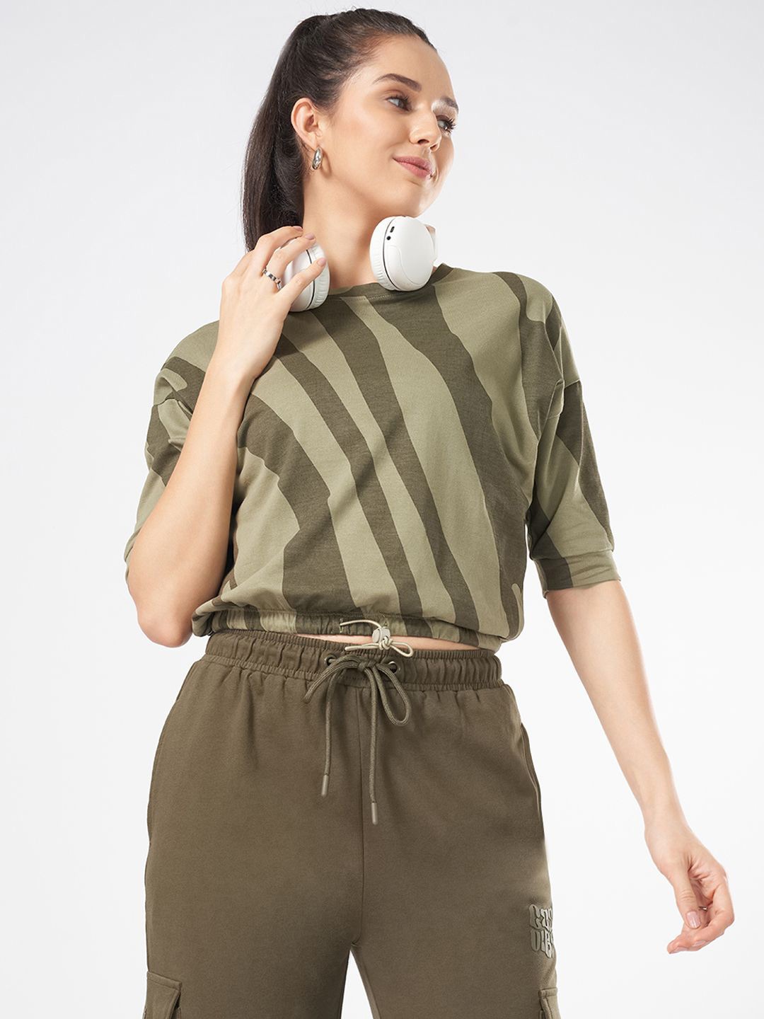 

Ajile by Pantaloons Women Printed Pure Cotton Top, Olive