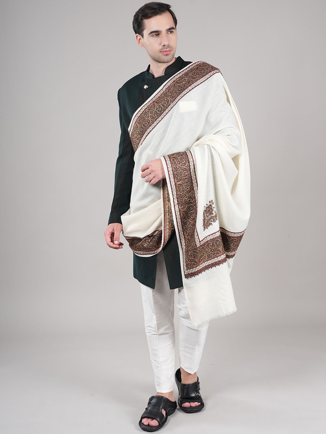 

MUFFLY Ethnic Motifs Printed Pashmina Woollen Shawl, White