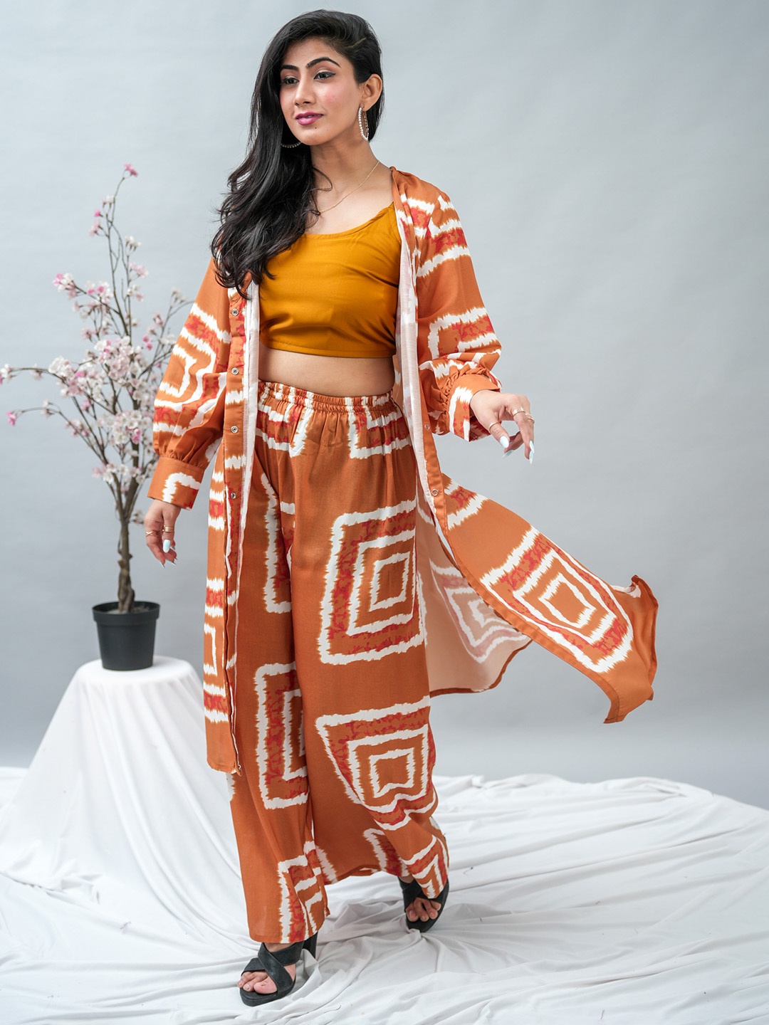 

GO BOUJEE Printed Pure Cotton Crop Top & Palazzo With Jacket Co-Ords, Mustard