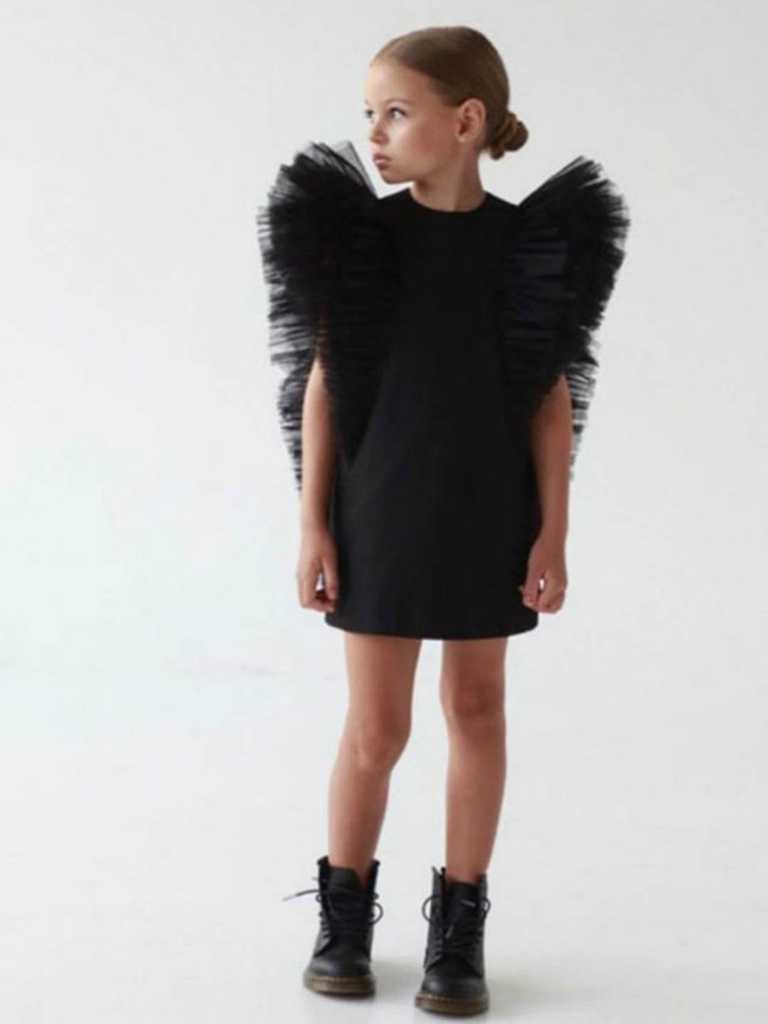

LULU & SKY Solid Mini Dress, Black