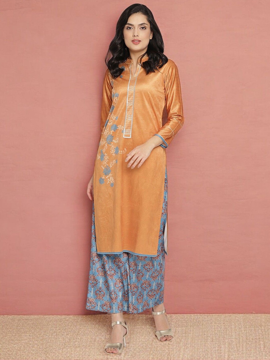 

Ahalyaa Mustard Yellow Floral Printed Mandarin Collar Velvet Straight Kurta with Palazzos