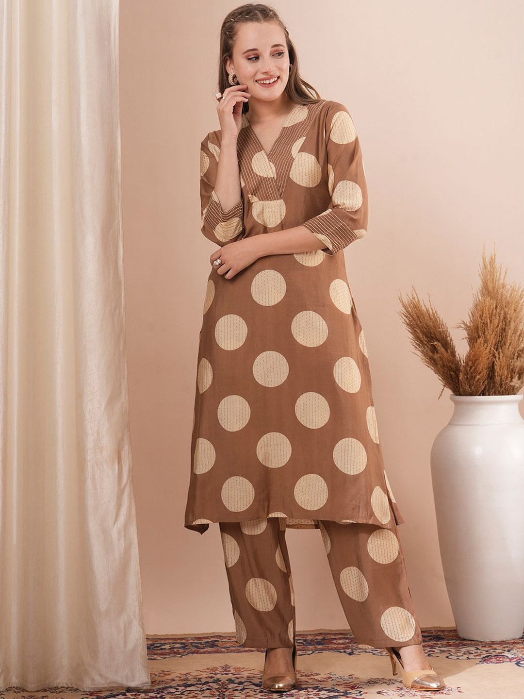 

FASHOR Foil Polka Dots Printed V-Neck Tunic With Palazzos, Brown