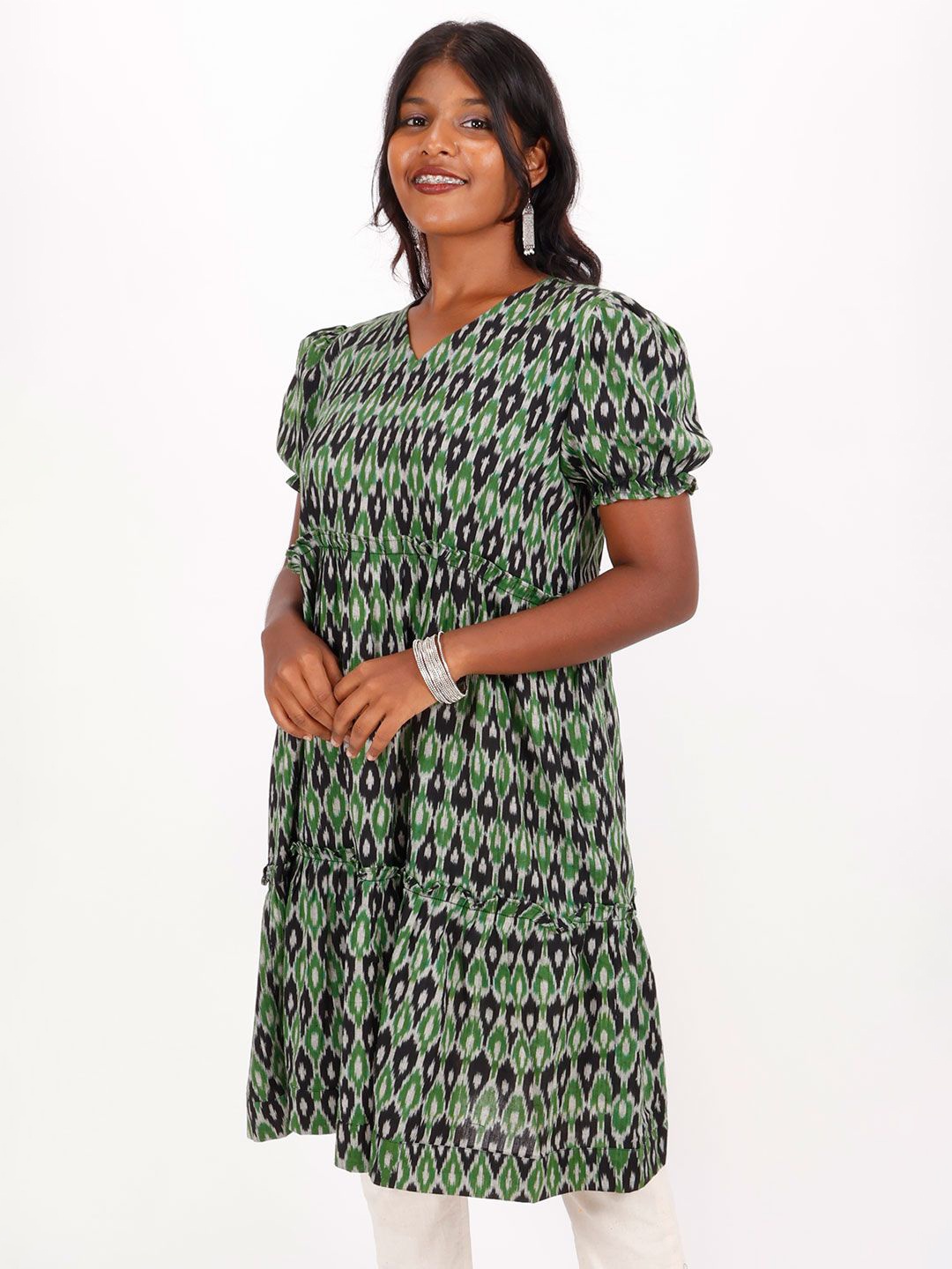 

Avishya Women Print Puff Sleeve A-Line Dress, Green