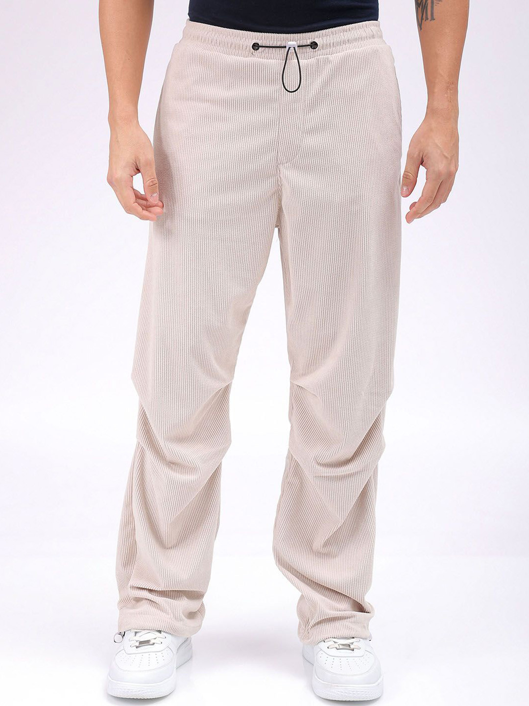 

The Indian Garage Co Men Textured Tapered Fit Joggers Trousers, White
