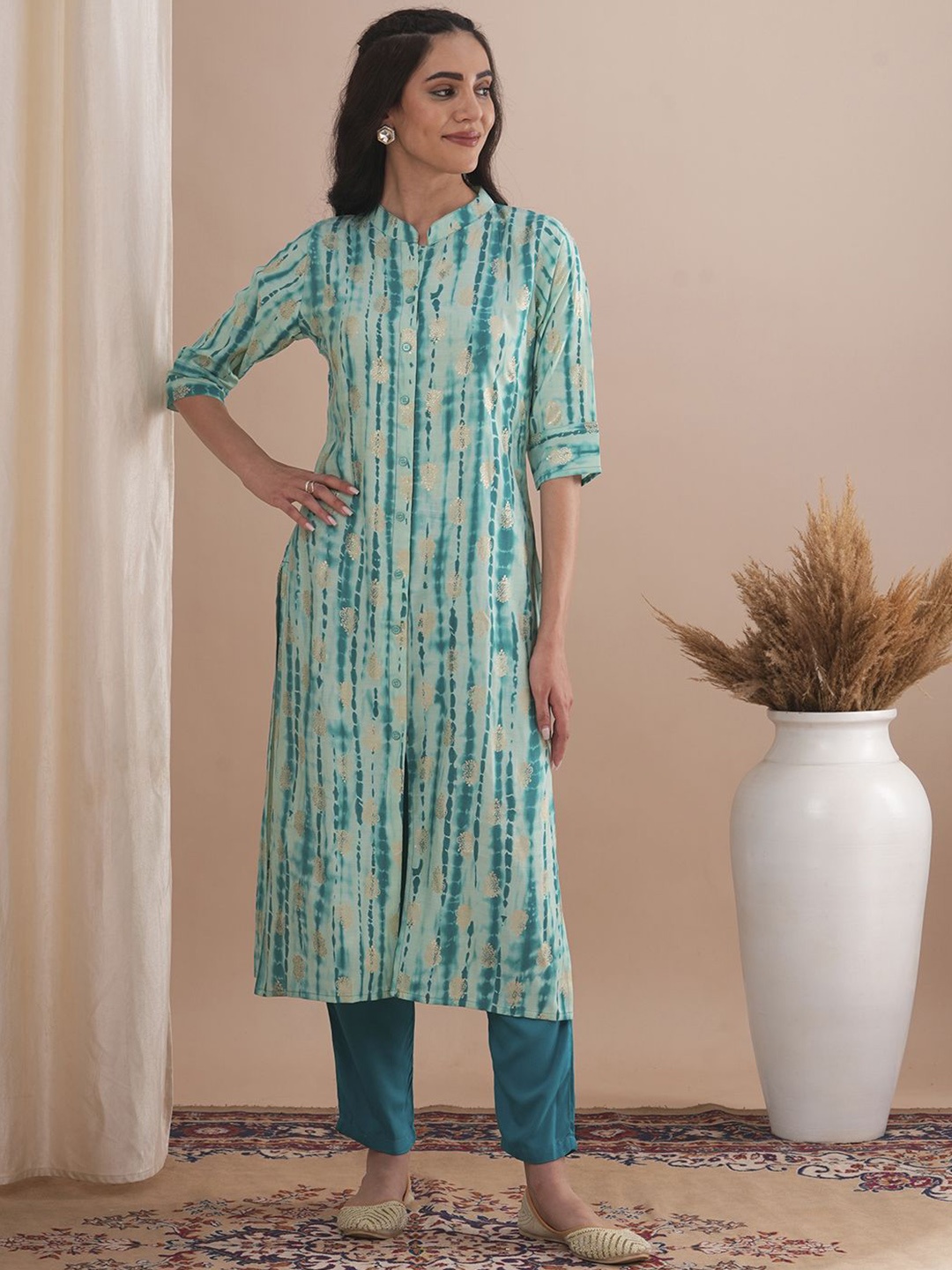 

FASHOR Ethnic Motifs Printed Mandarin Collar Straight Kurta, Turquoise blue