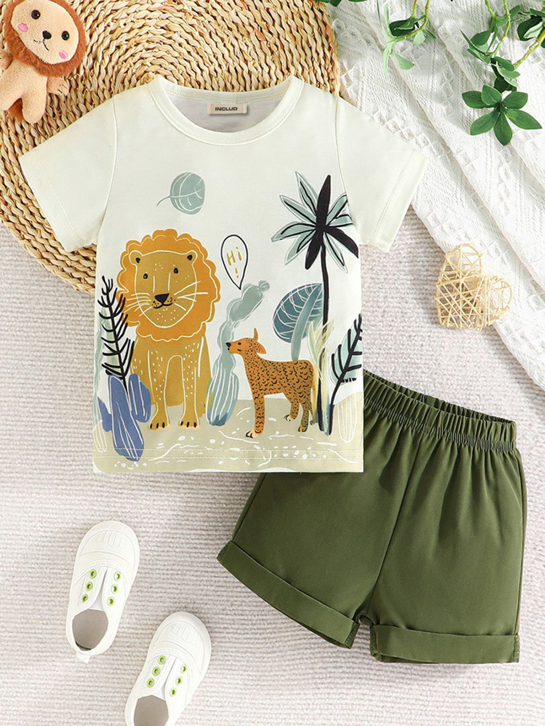 

INCLUD Boys Animal Printed T-shirt with Shorts Clothing Set, Green