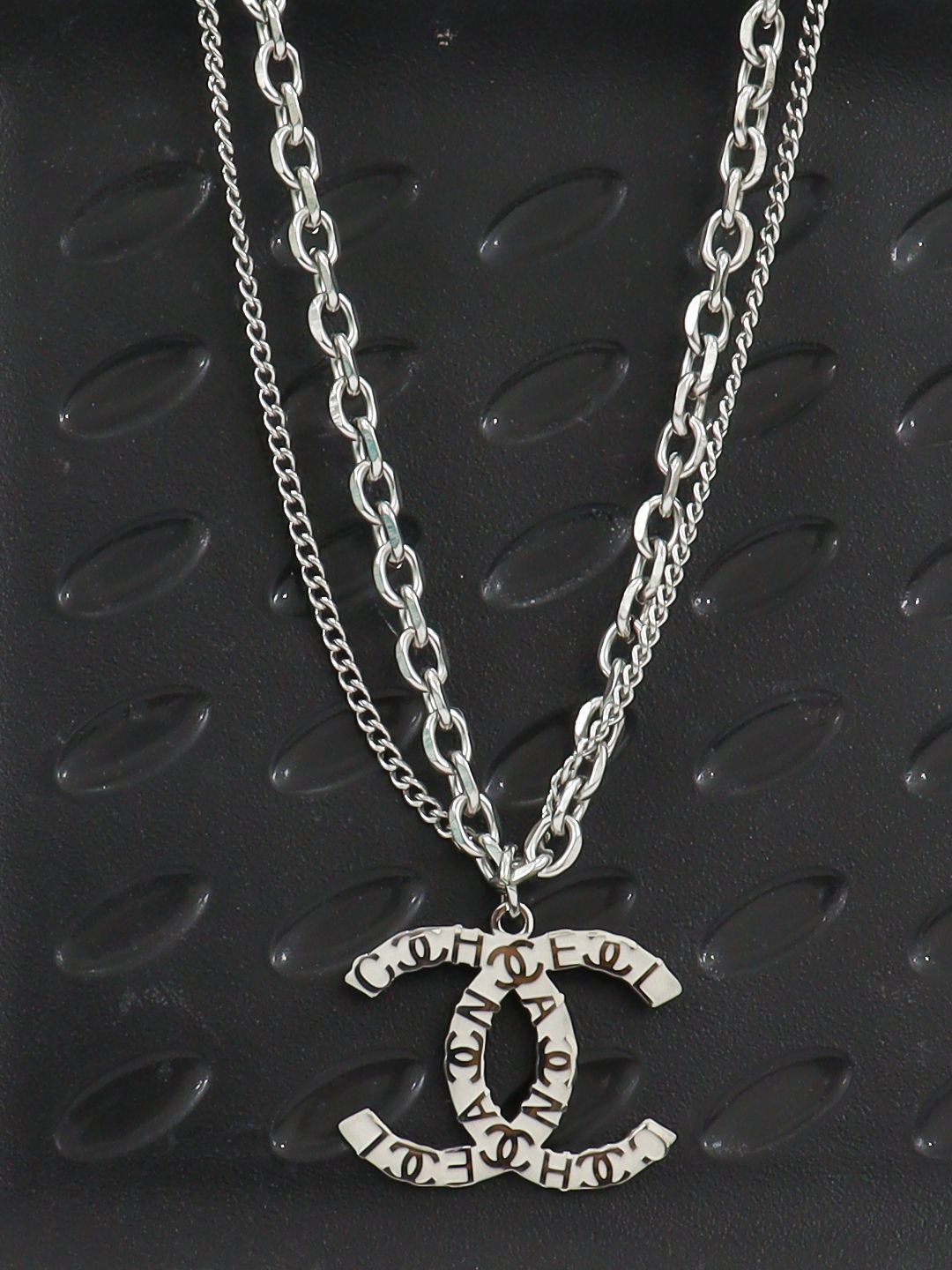 

VAGHBHATT Men Silver-Plated Layered Chain