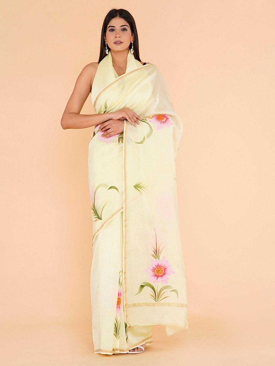 

Shivanya Handicrafts Floral Printed Pure Silk Block Print Saree, Cream