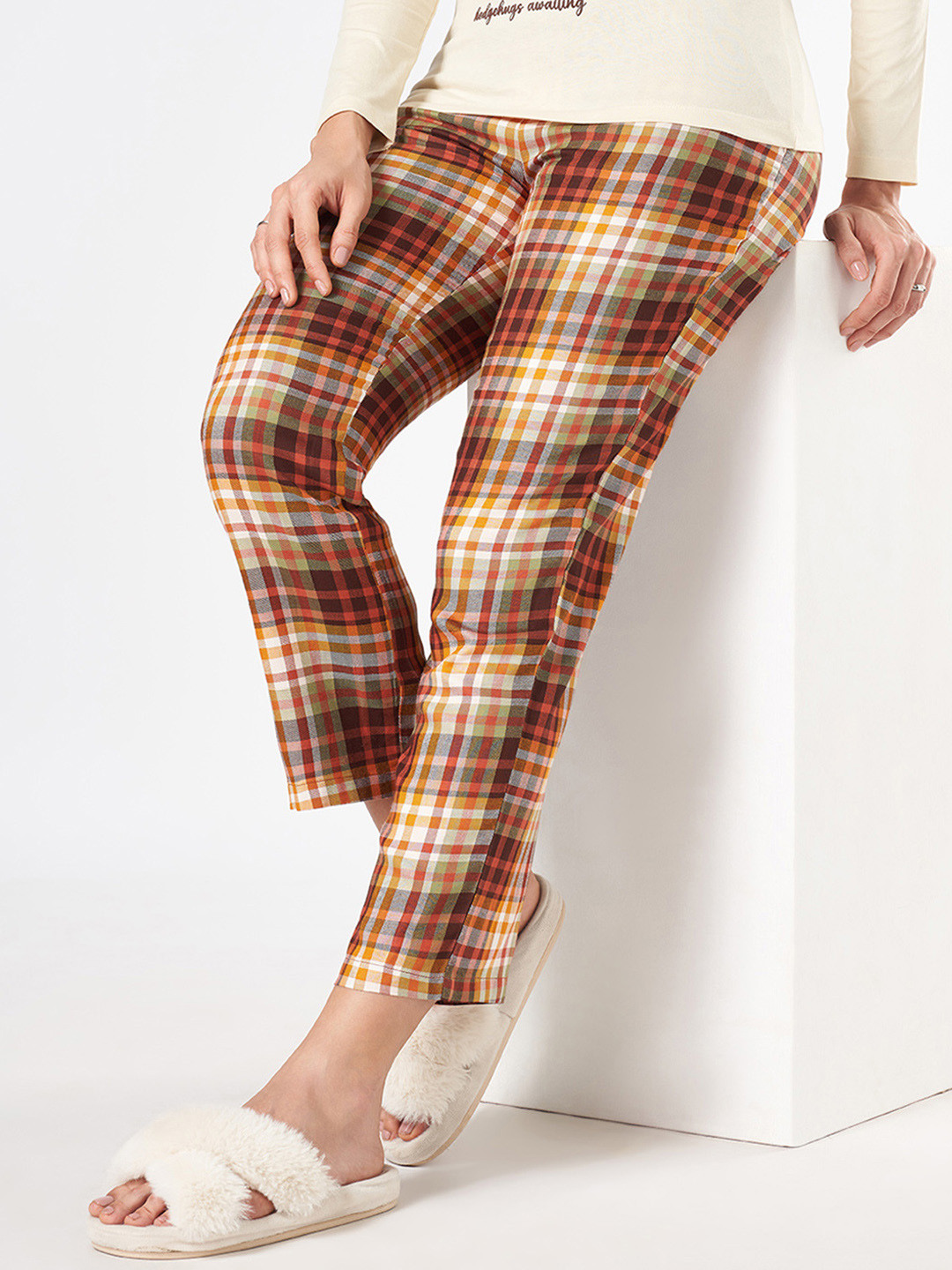 

Dreamz by Pantaloons Women Checked Lounge Pants, Yellow