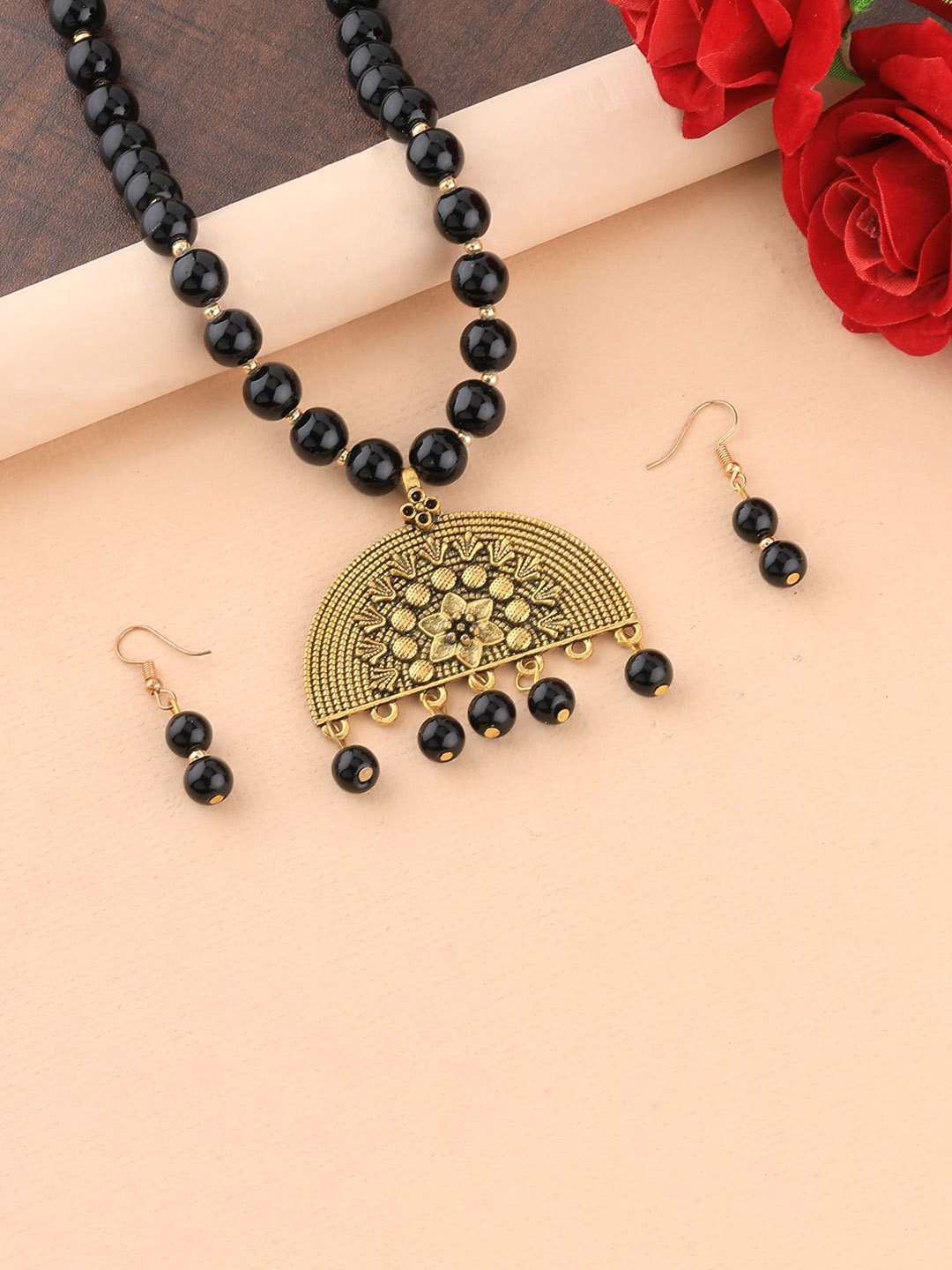 

Silver Shine Gold-Plated Beaded Jewellery Set, Black