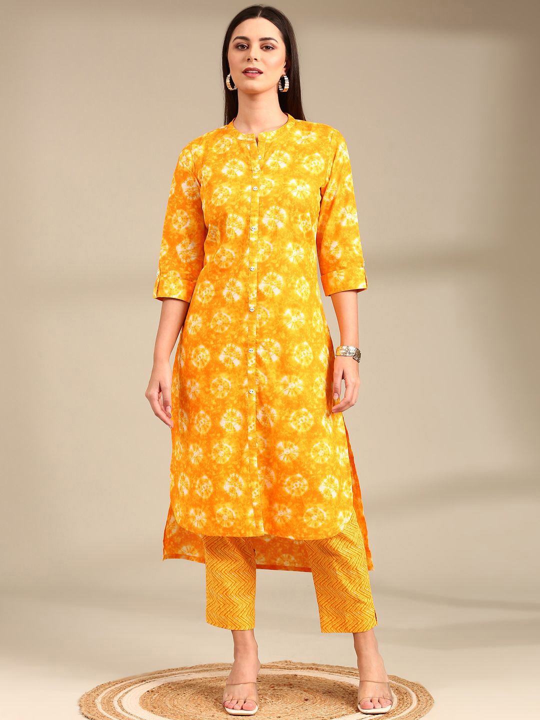 

Anouk Yellow Floral Printed Straight Kurta With Trouser