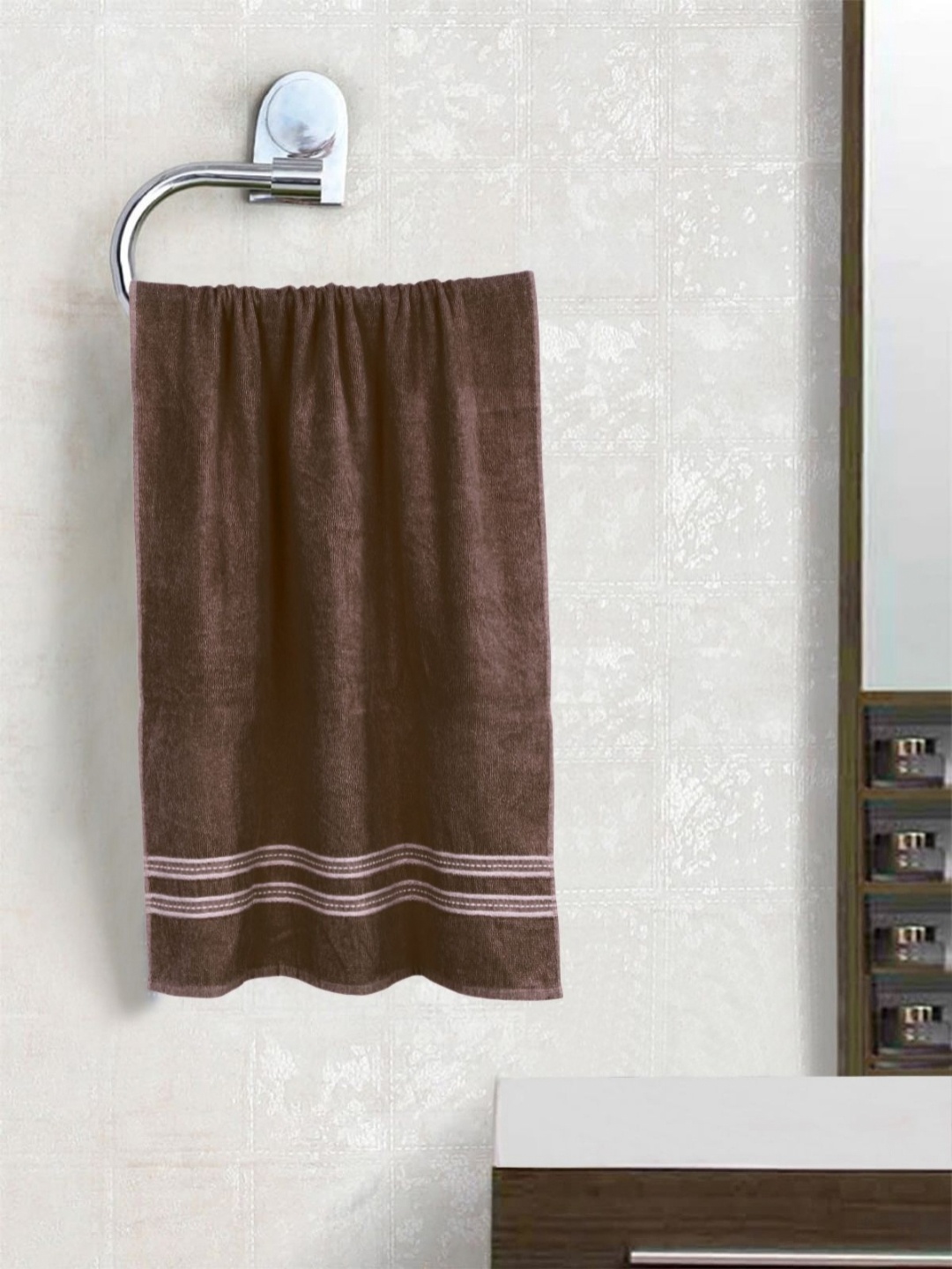 

Myntra Elegant Homes Coffee Brown & White Cotton 500 GSM Bath Towel