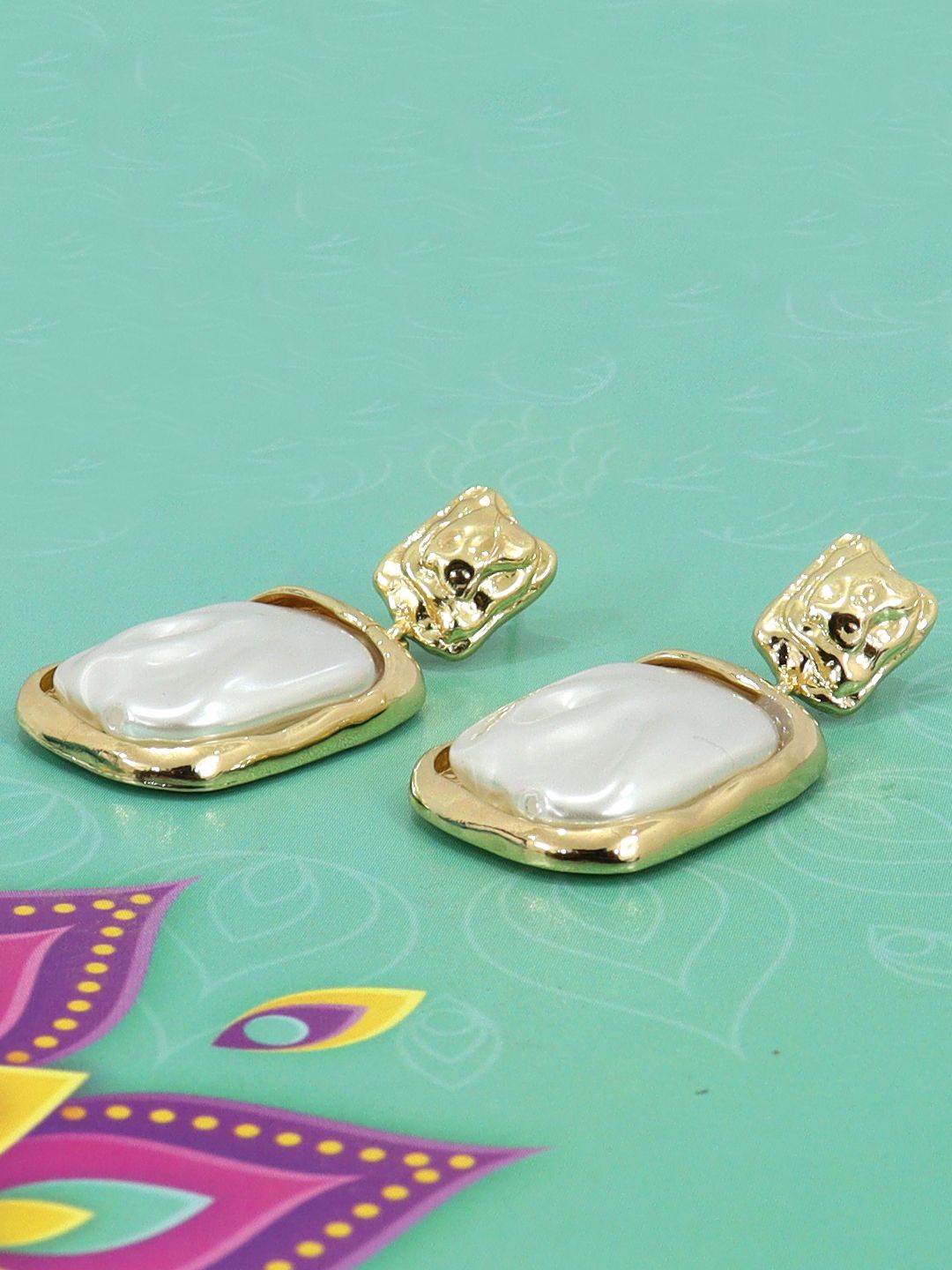 

VAGHBHATT Gold Plated Pearl Square Drop Earrings, White