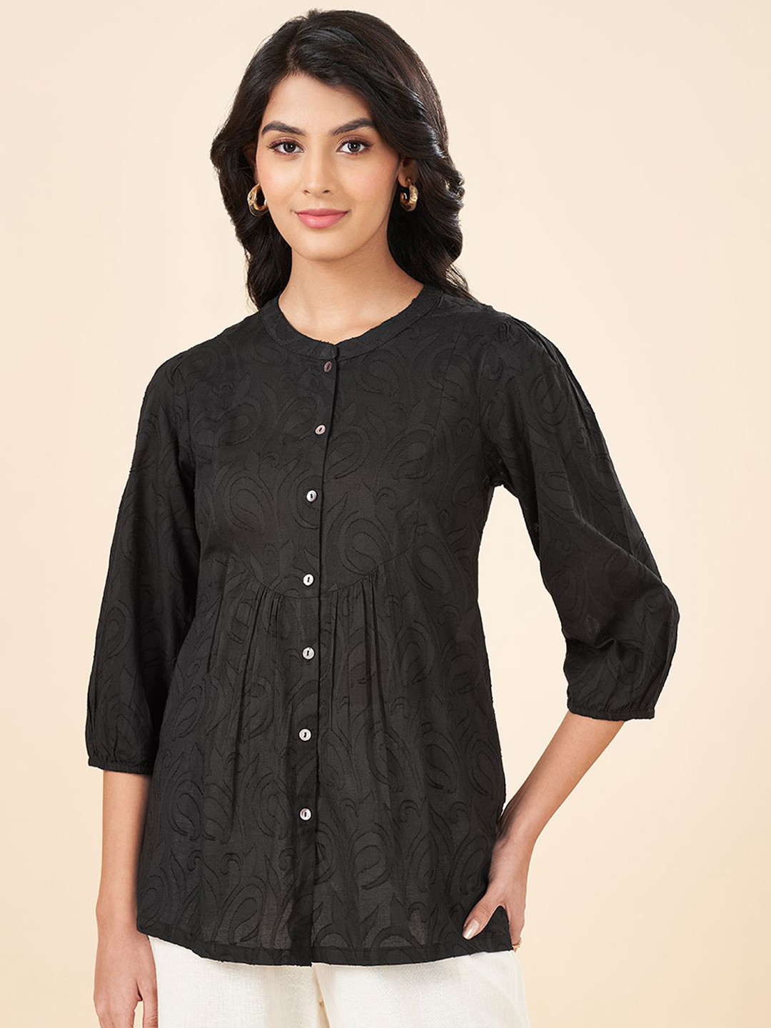 

AKKRITI BY PANTALOONS Women Mandarin Collar Tunic, Black
