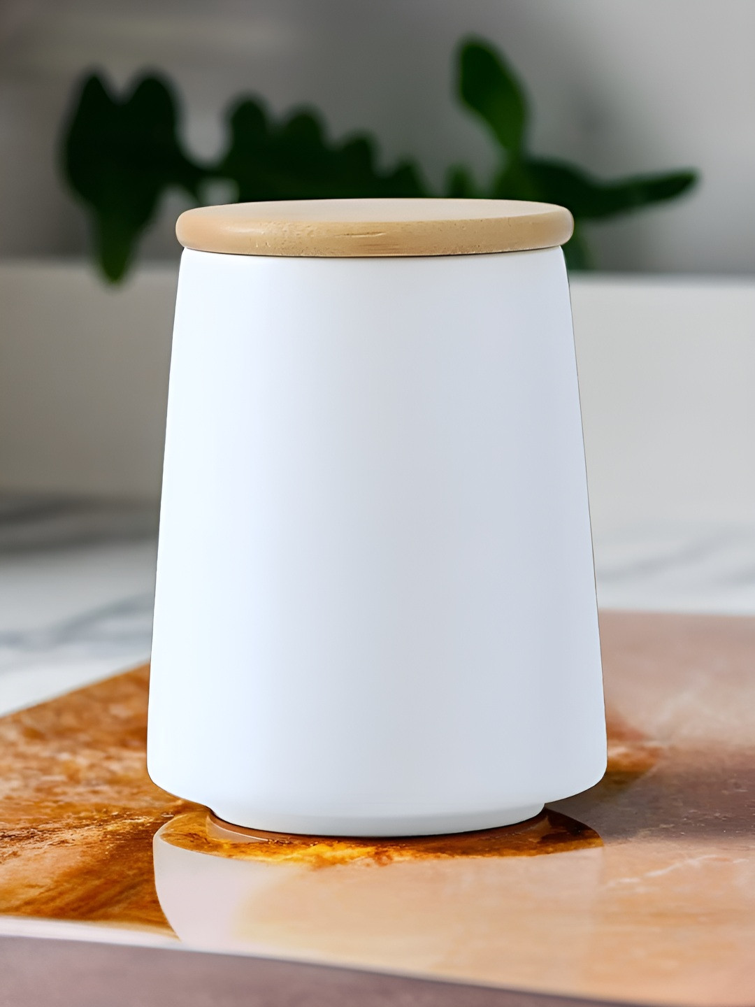 

UMAI White & Beige Ceramic Canister Container 700ml With Bamboo Lid