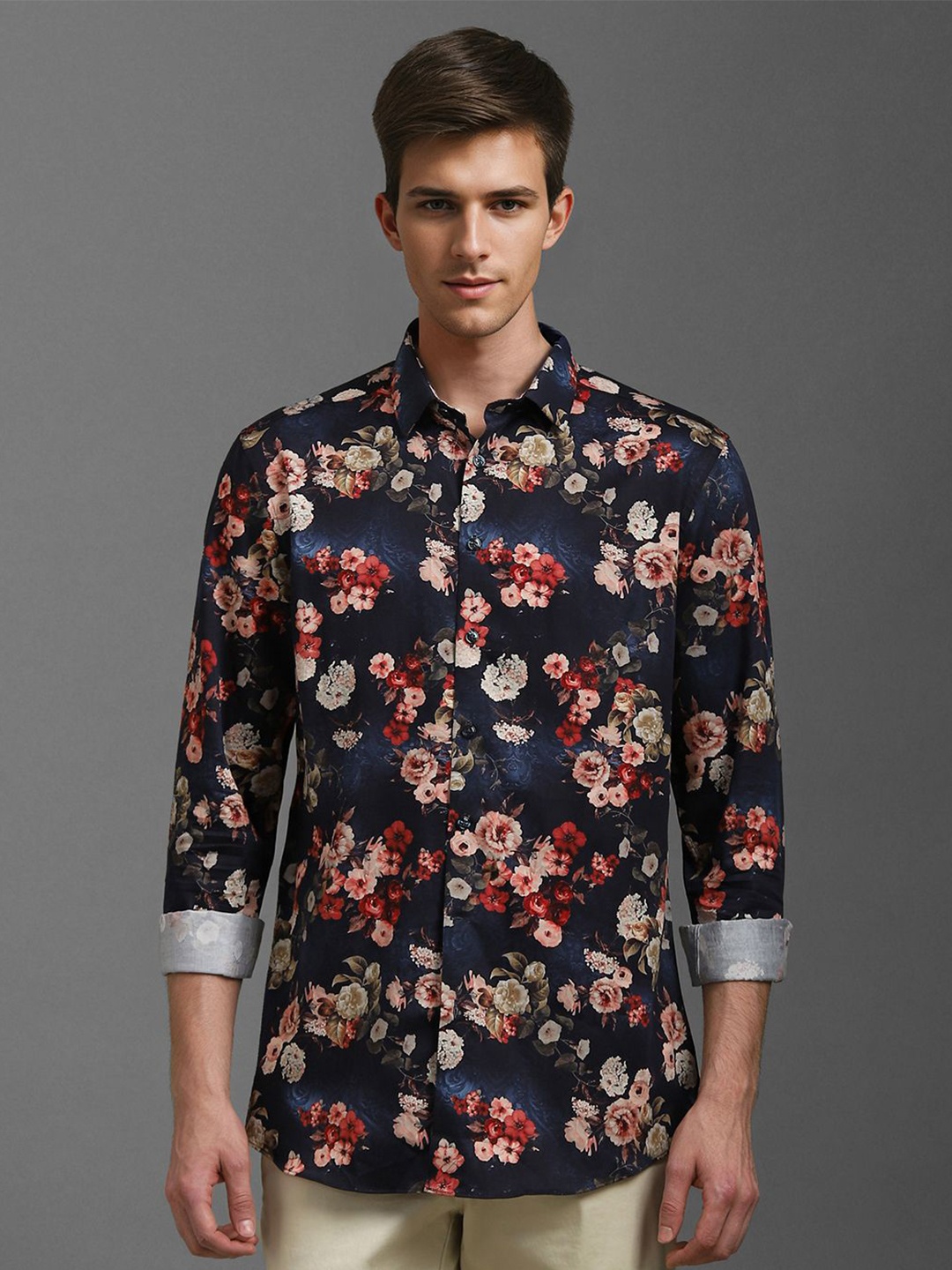 

Louis Philippe Sport Men Slim Fit Floral Opaque Printed Casual Shirt, Navy blue