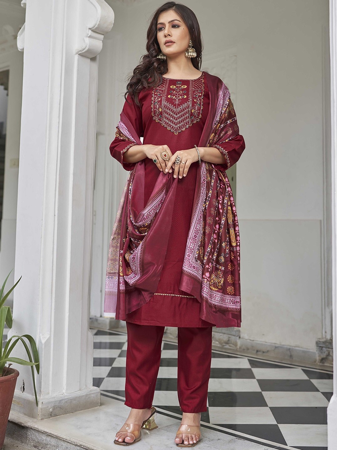 

Jinal & Jinal Ethnic Motifs Yoke Design Kurta With Trousers & Dupatta, Maroon