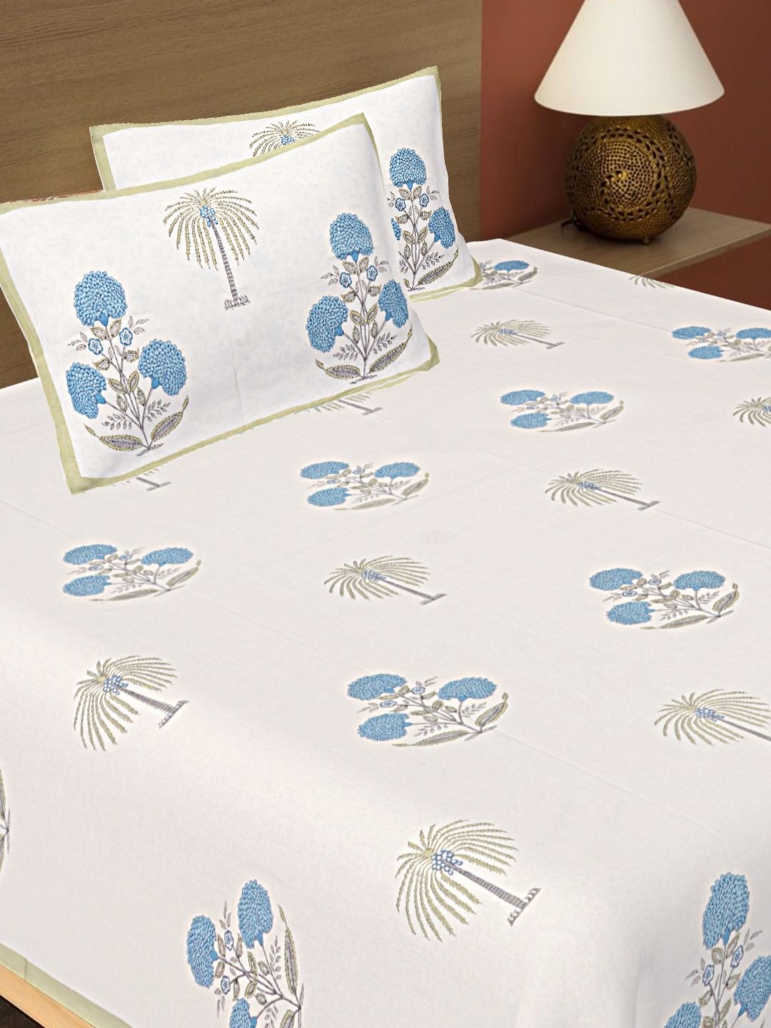 

VANI E White & Grey Floral Cotton 240 TC Double King Bedsheet Set-2.54 m x 2.74 m