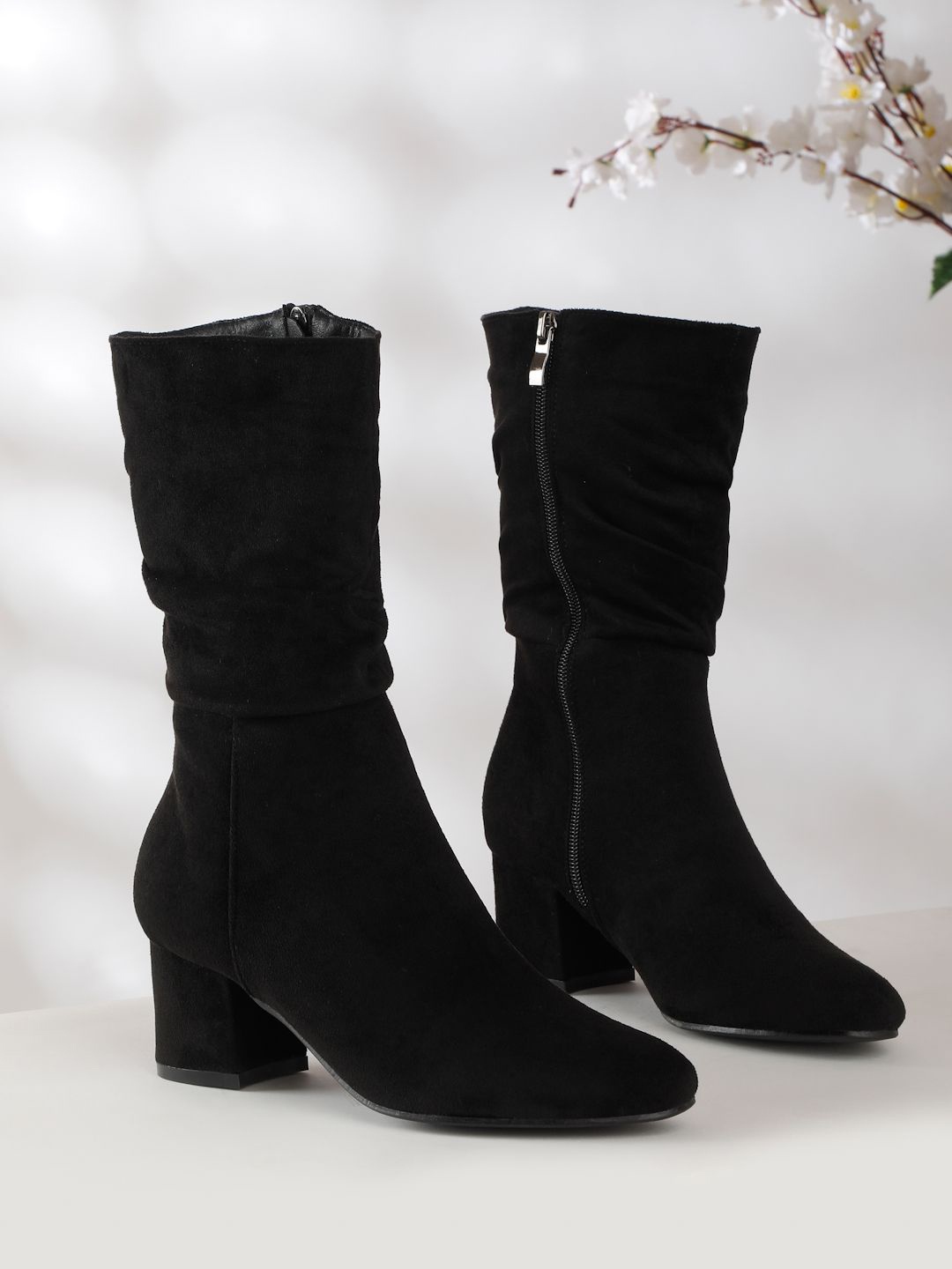 

Flat n Heels Women Casual Slouchy Boots, Black