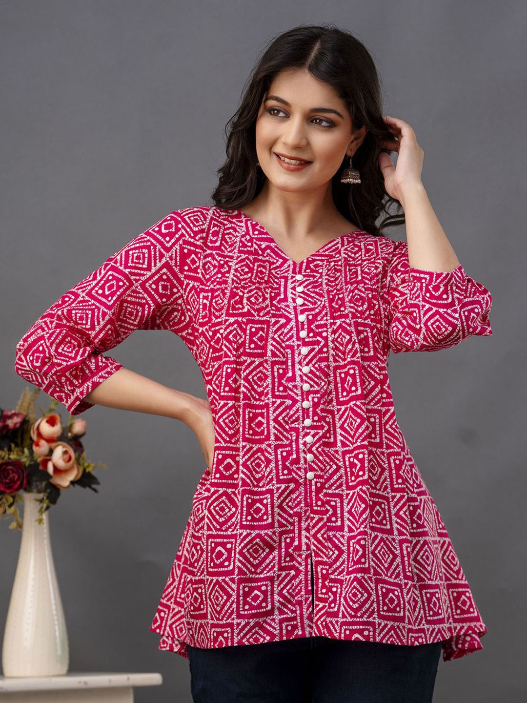 

NISHABD Women Geometric Printed Pure Cotton Top, Pink
