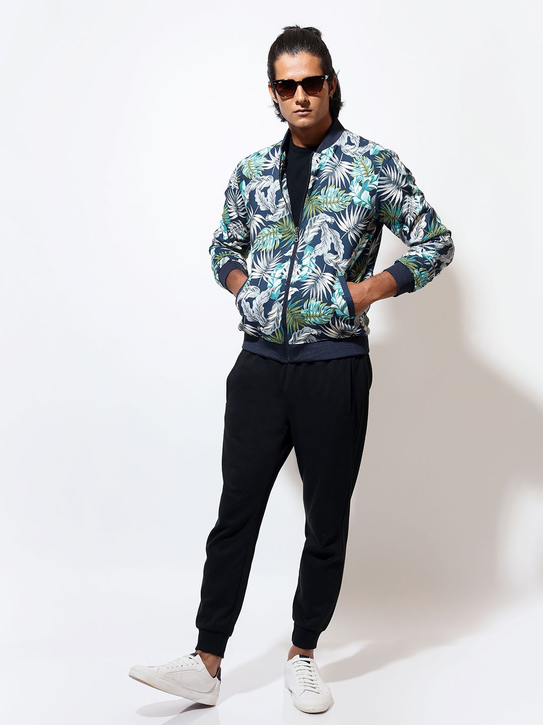 

VIVEK KARUNAKARAN Men Stand Collar Floral Printed Casual Bomber Jacket, Green