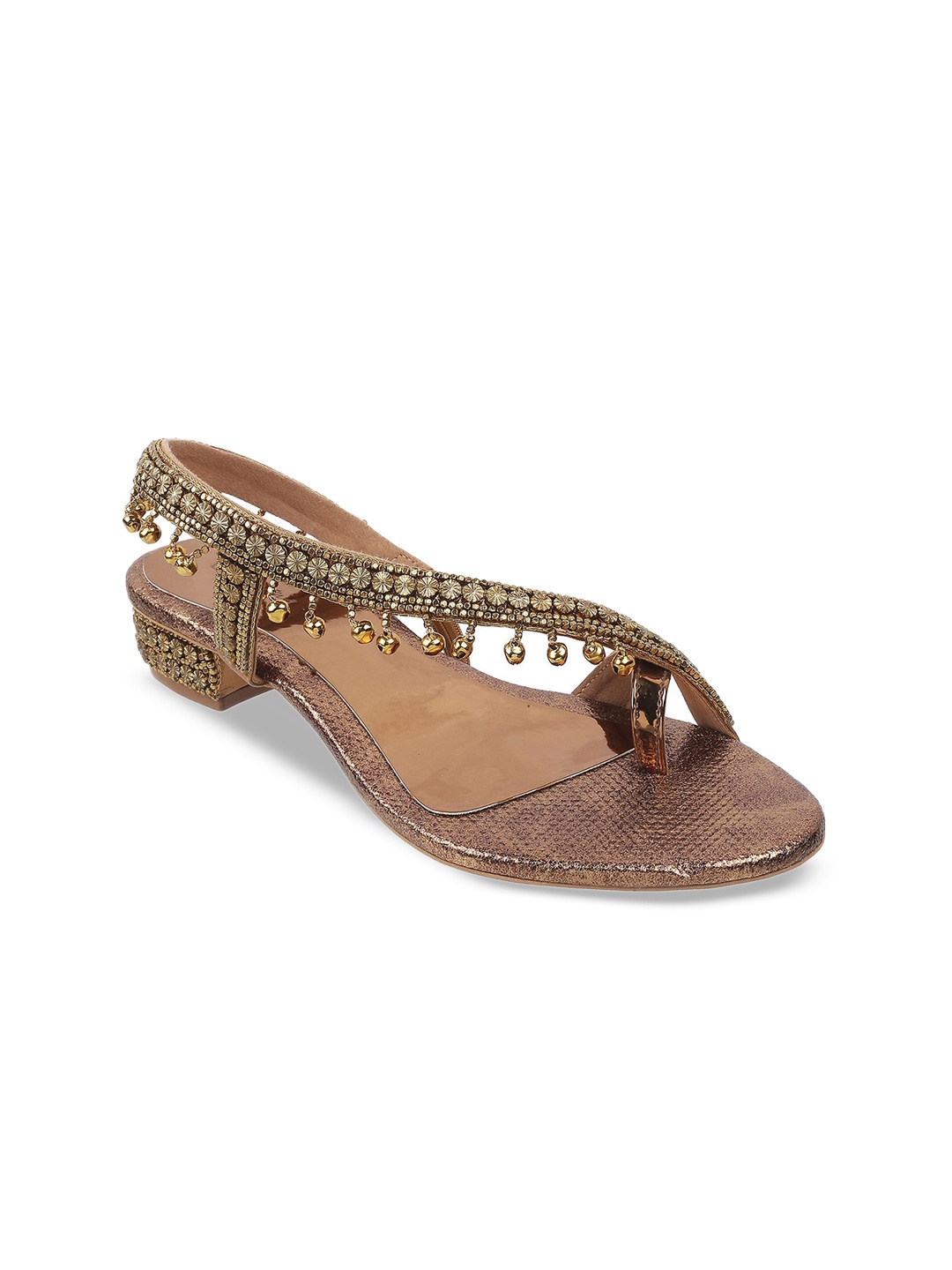 

Cheemo Women Embellished Ethnic Block Sandals, Gold