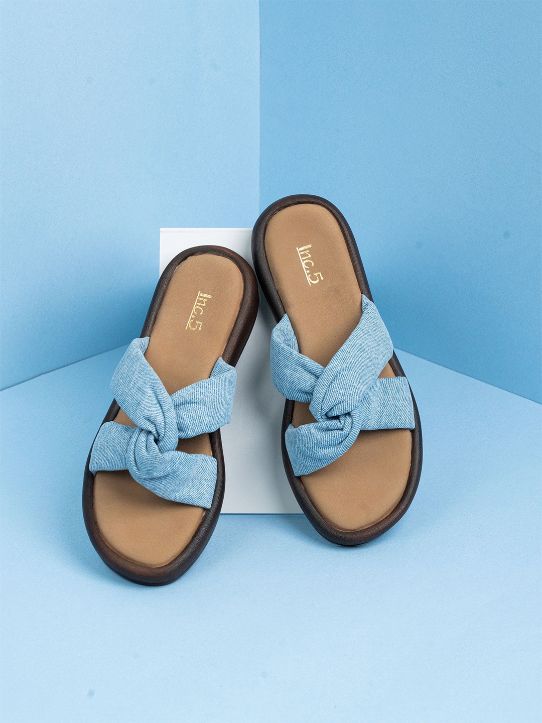 

Inc 5 Women Open Toe Flats, Blue