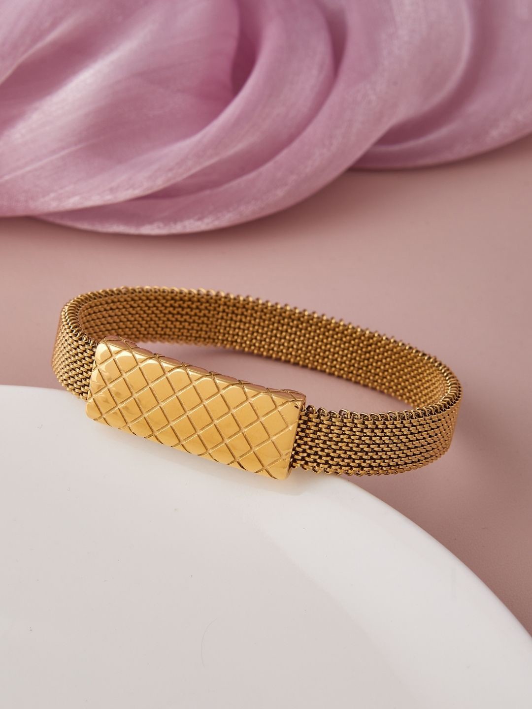 

PYLON Men Gold-Plated Stainless Steel Link Bracelet