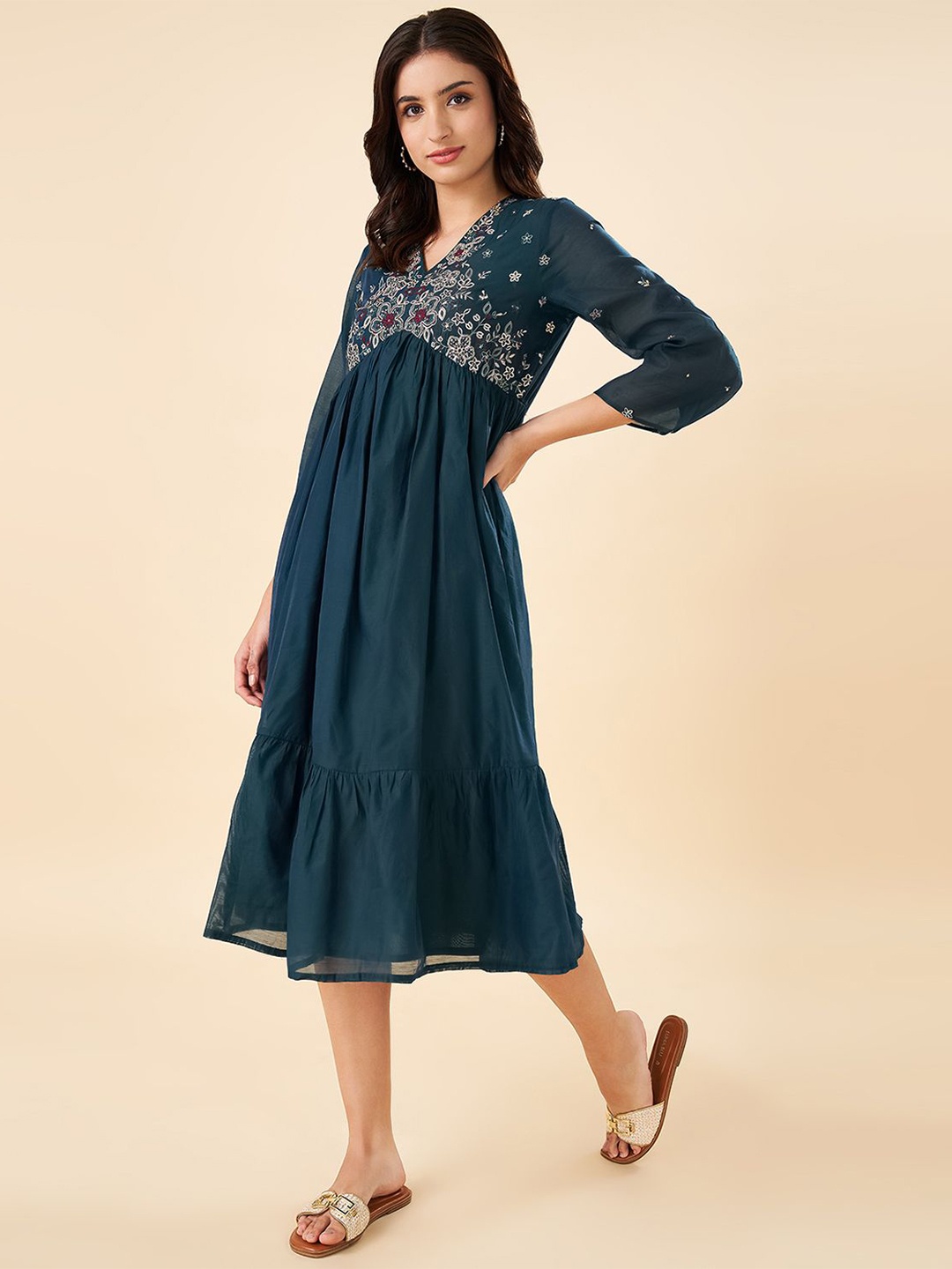 

AKKRITI BY PANTALOONS Women Embroidered Three-Quarter Empire Dress, Teal