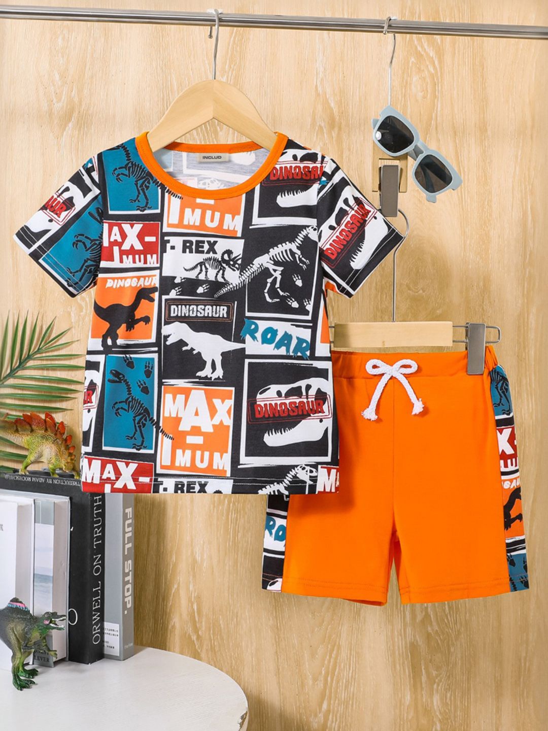 

INCLUD Boys Dinosaur Printed Round Neck T-shirt With Shorts, Orange