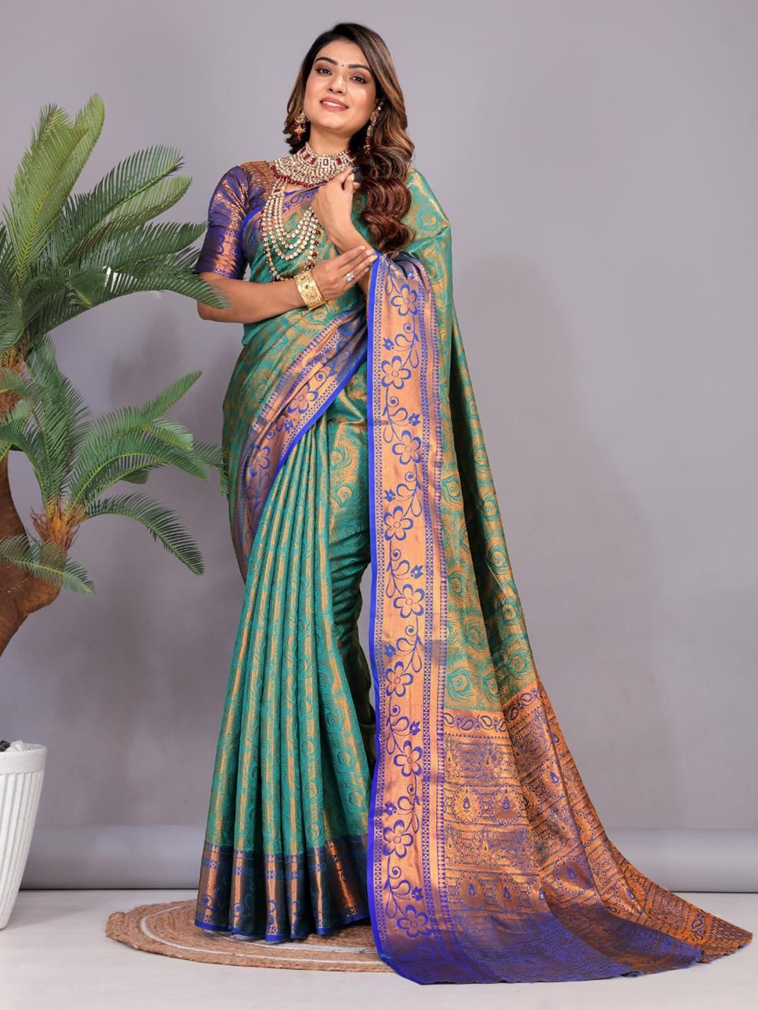 

JAY FASHION Woven Design Zari Kanjeevaram Saree, Teal