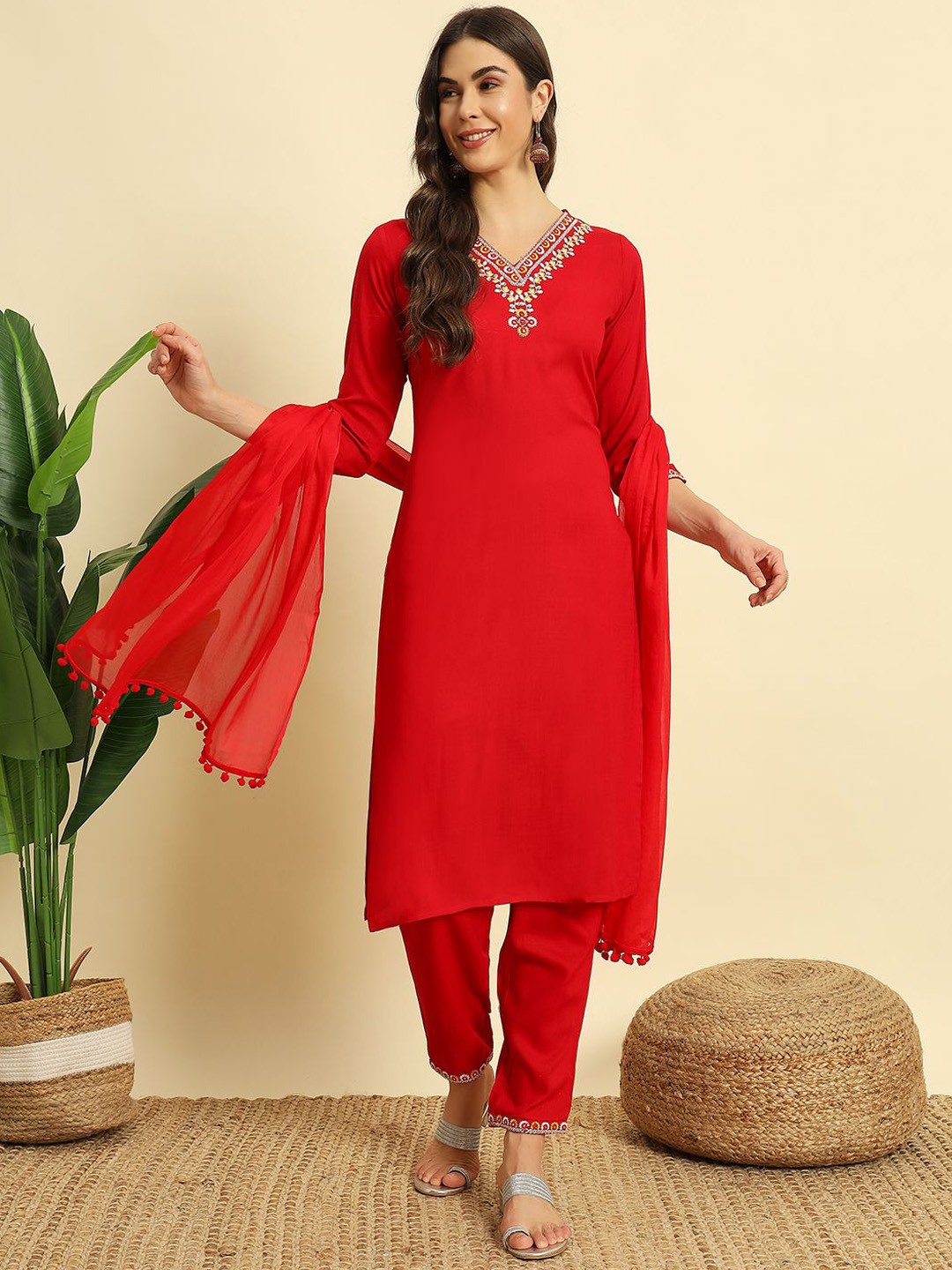 

IkDaiya Straight Mirror Work Kurta with Trousers & Dupatta, Red