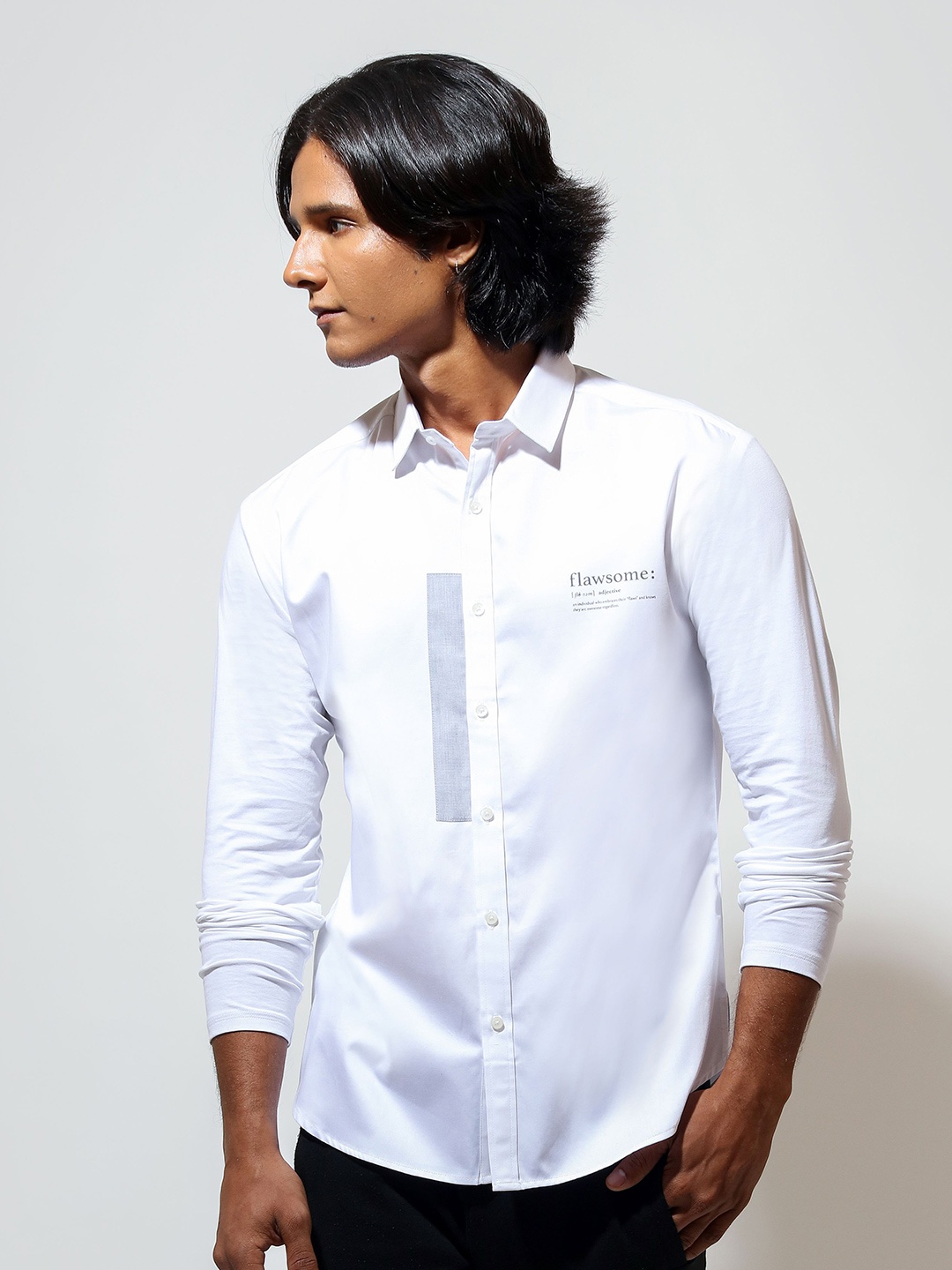 

VIVEK KARUNAKARAN Men Slim Fit Shirt, White