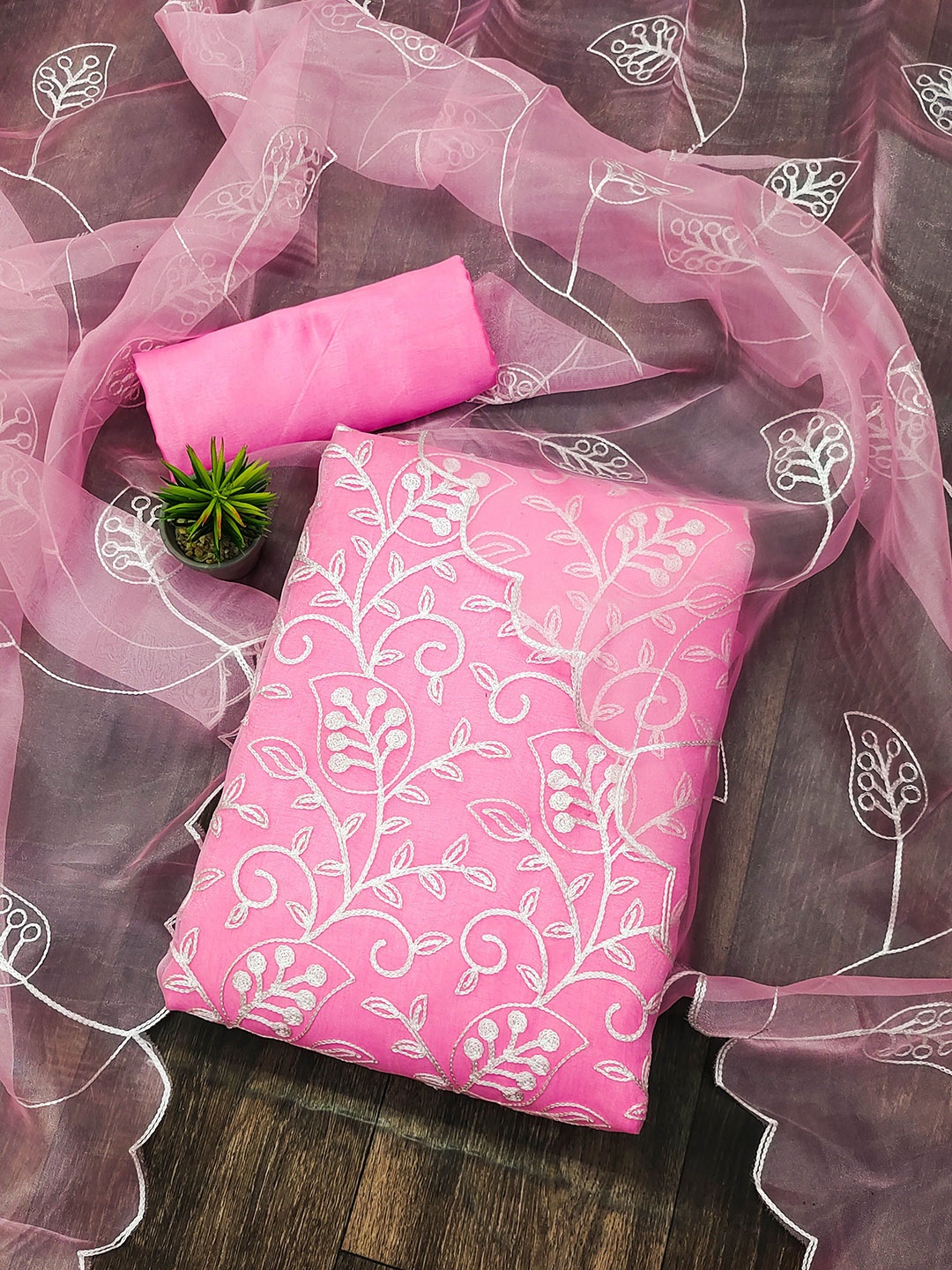 

Maroosh Floral Embroidered Thread Work Organza Unstitched Dress Material, Pink