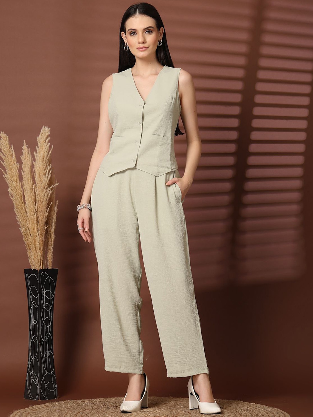 

plusS V-Neck Sleeveless Pure Cotton Waistcoat With Trouser, Beige