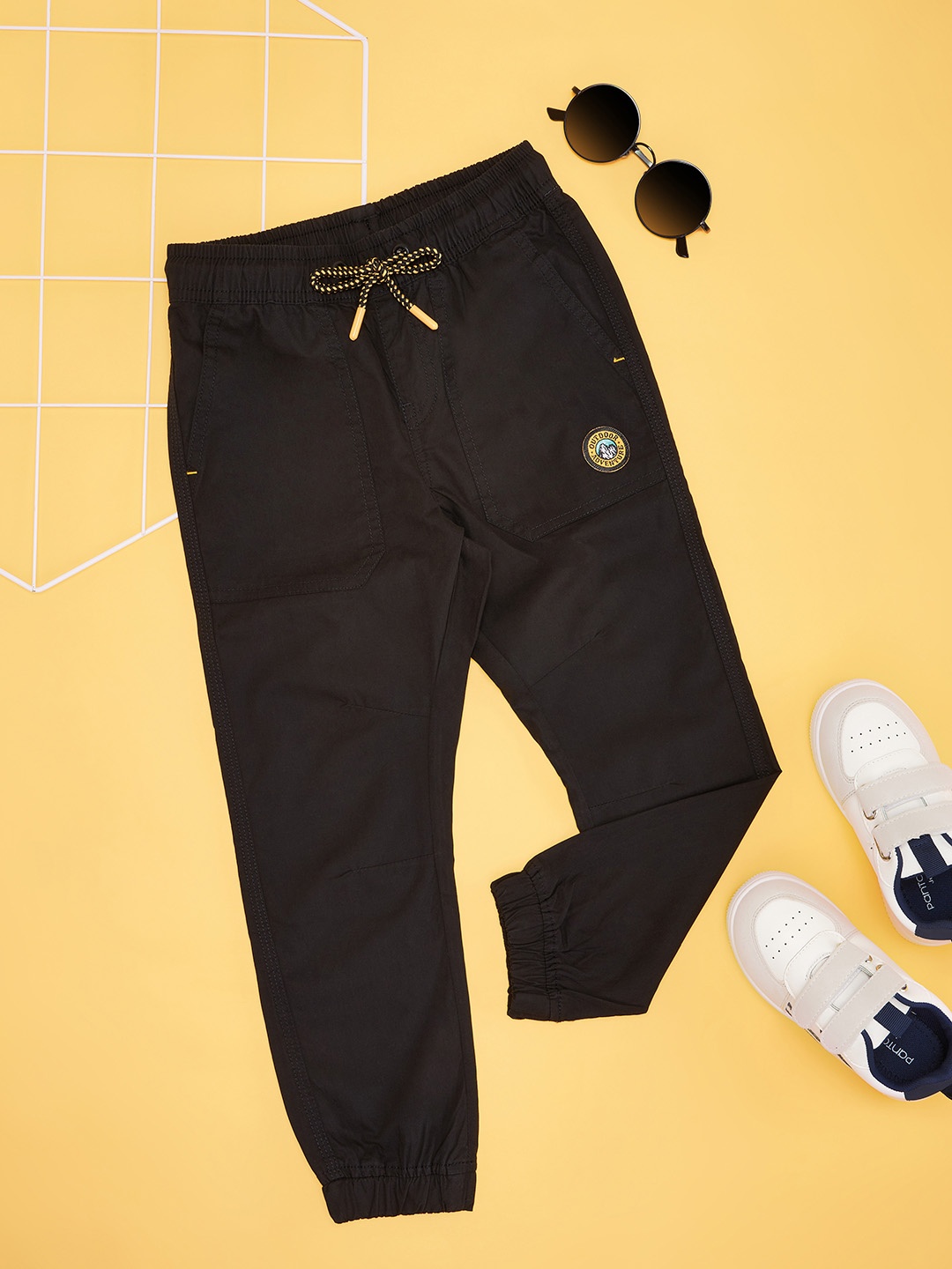 

Pantaloons Junior Boys Solid Cotton Joggers, Black