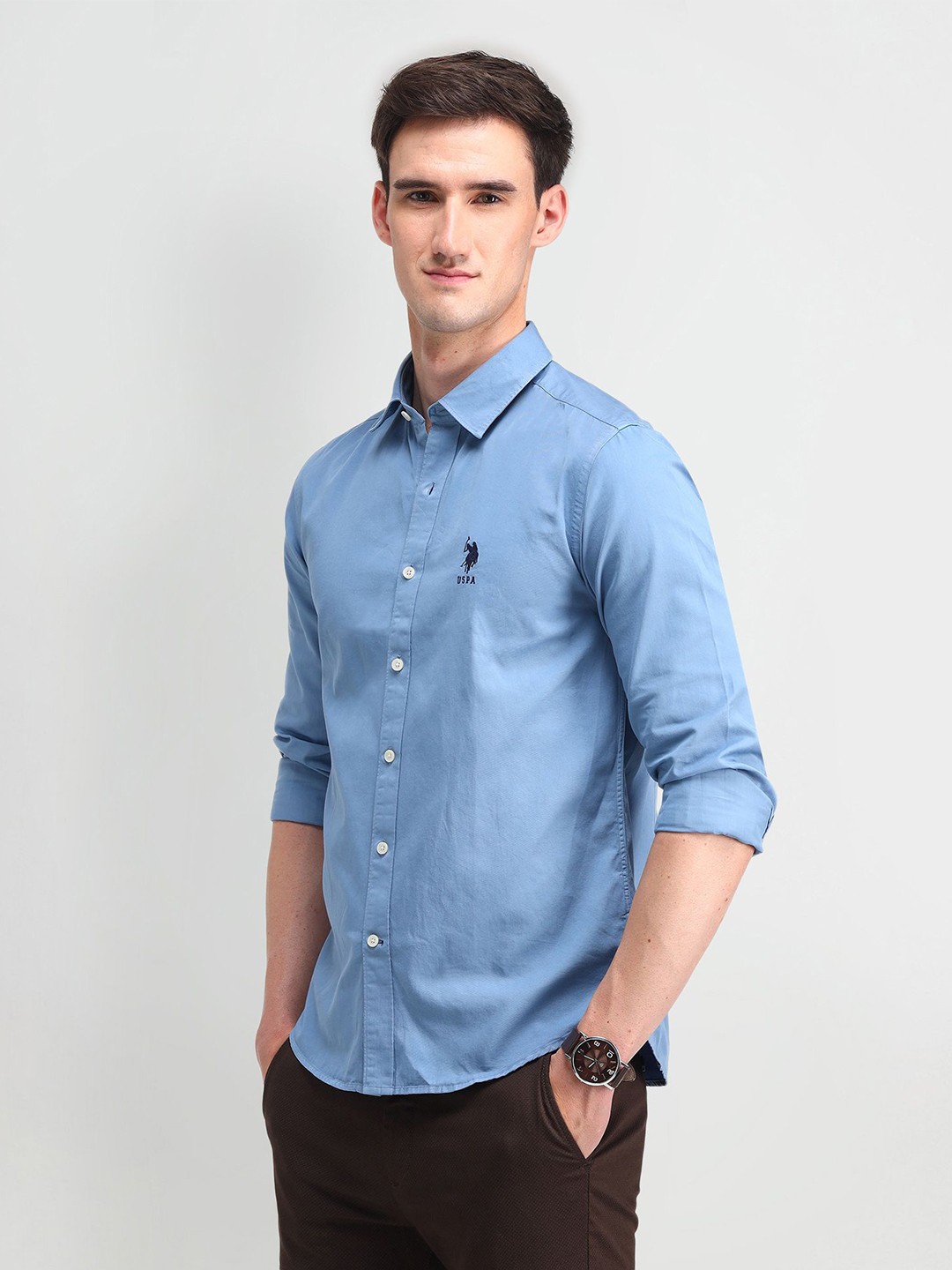 

U.S. Polo Assn. Denim Co. Men Manhattan Cutaway Collar Solid Cotton Slim Fit Casual Shirt, Blue