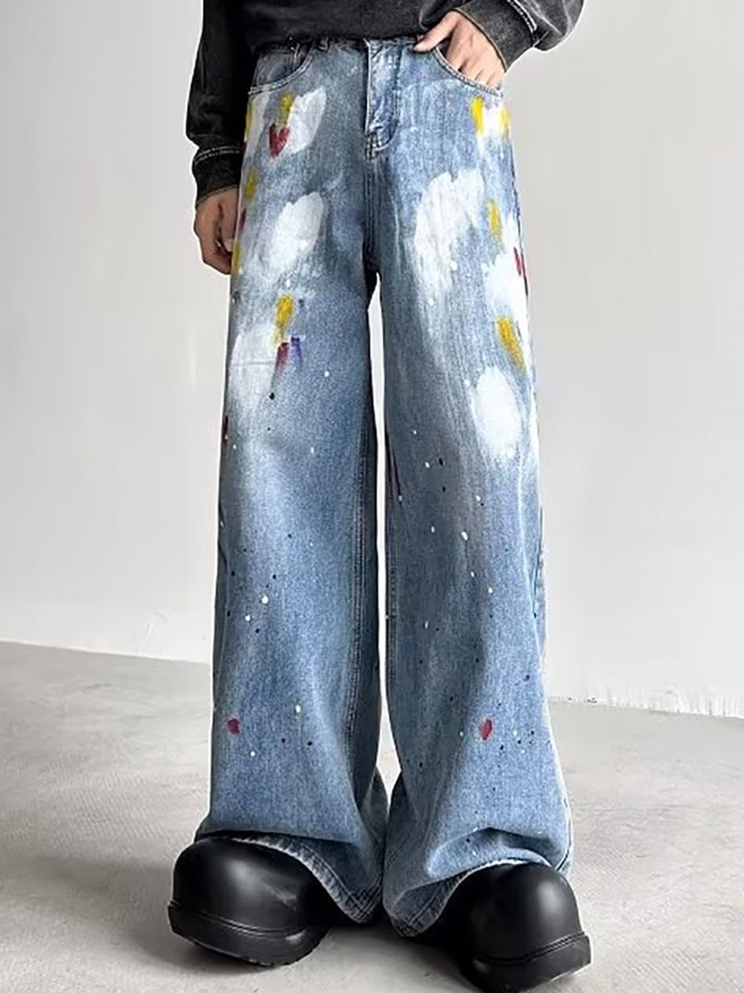 

StyleCast x Revolte Men Wide Leg Light Fade Jeans, Blue