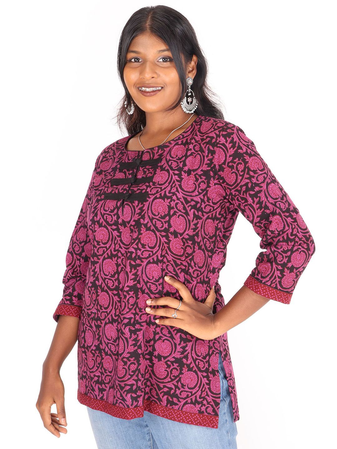 

Avishya Women Ethnic Motifs Printed Pure Cotton Kurti, Pink