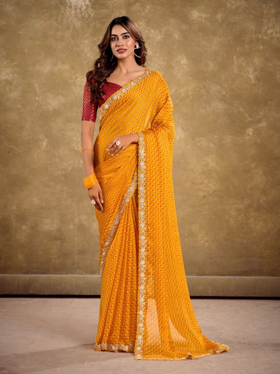 

CHUDIYA Bandhani Embroidered Pure Chiffon Bandhani Saree, Mustard