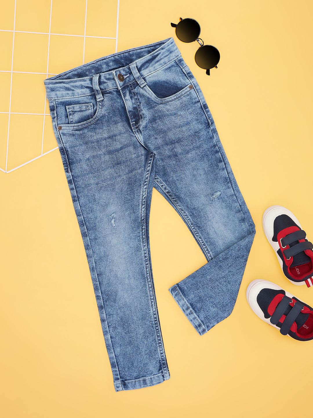 

Pantaloons Junior Boys Low Distress Heavy Fade Cotton Jeans, Blue